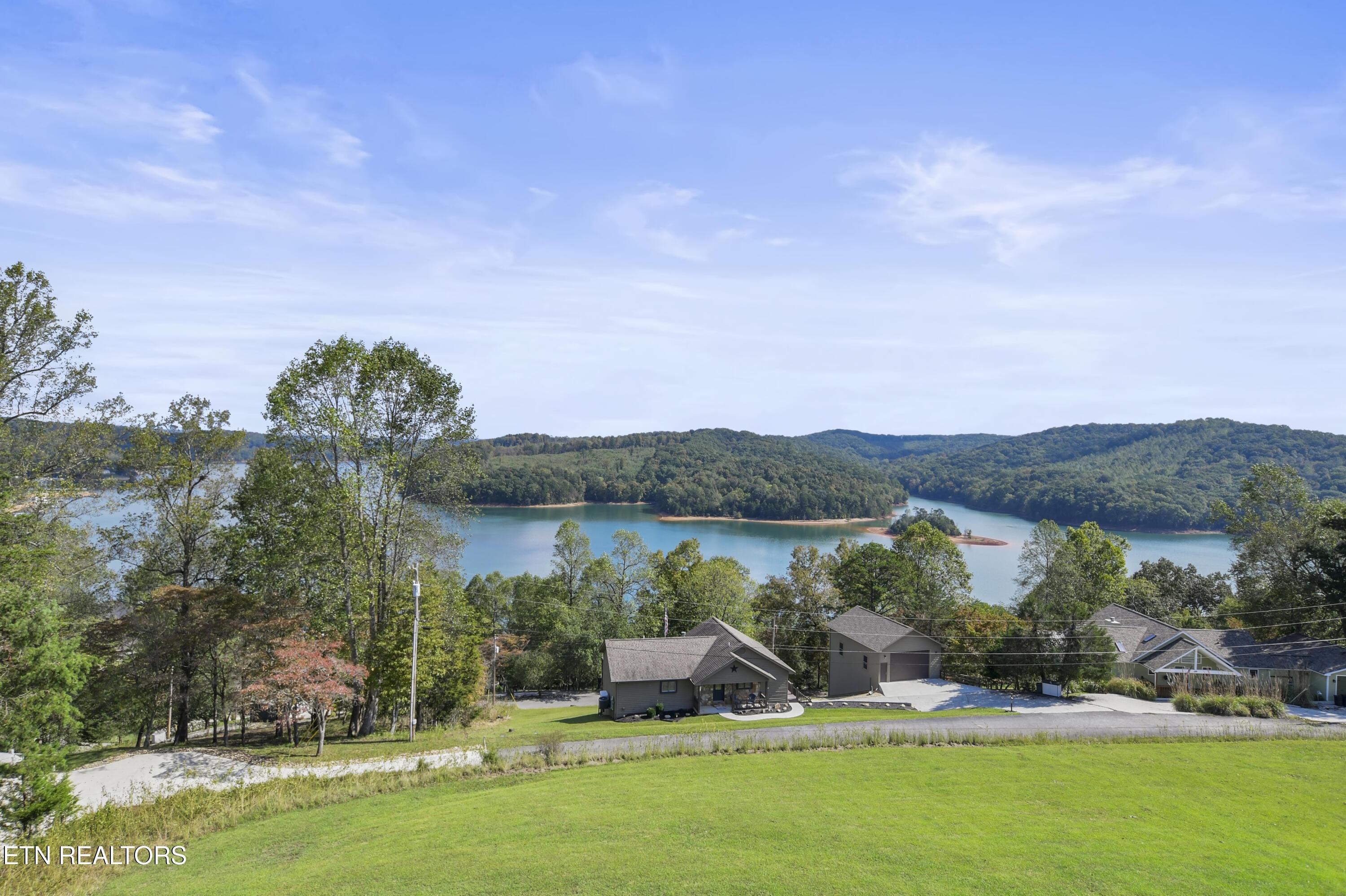1231 Deerfield Way, Lafollette, TN - Norris Lake Real Estate - Image# 31