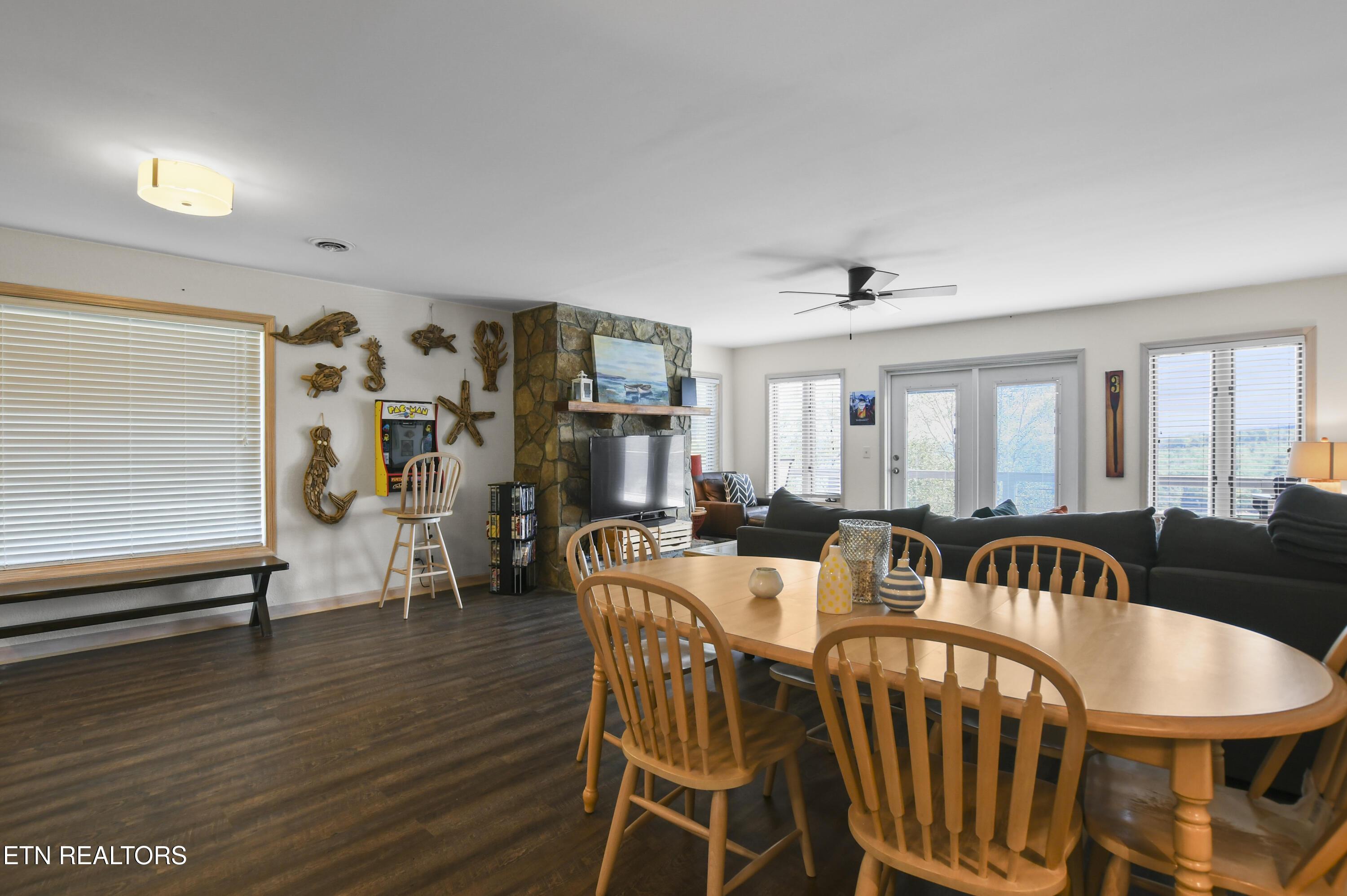 1231 Deerfield Way, Lafollette, TN - Norris Lake Real Estate - Image# 13
