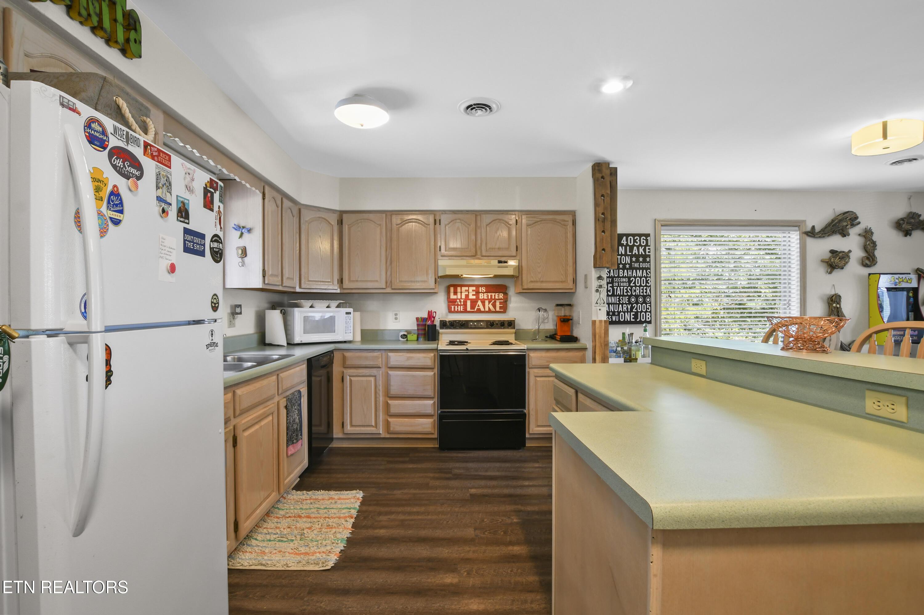 1231 Deerfield Way, Lafollette, TN - Norris Lake Real Estate - Image# 11