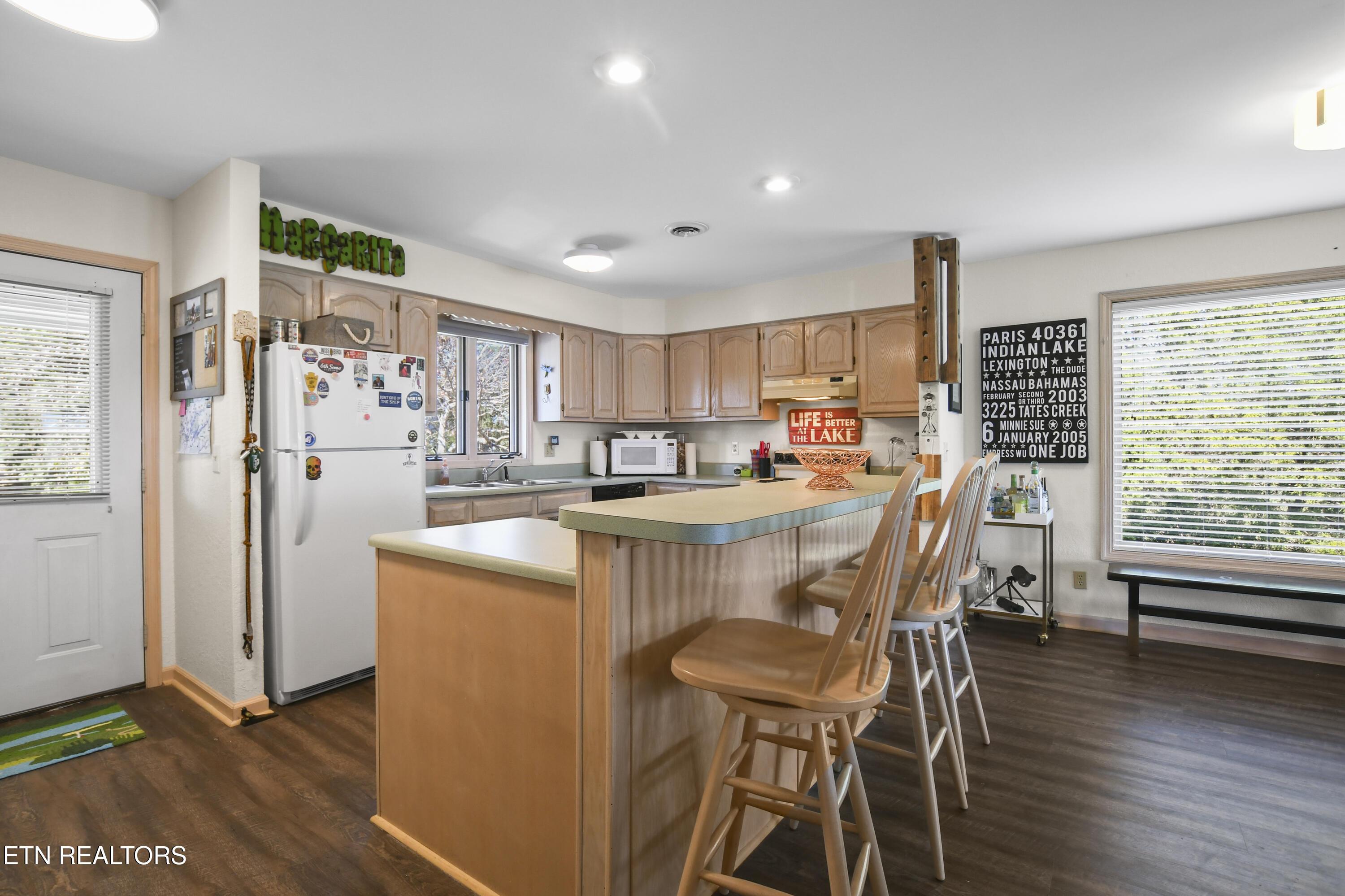 1231 Deerfield Way, Lafollette, TN - Norris Lake Real Estate - Image# 8
