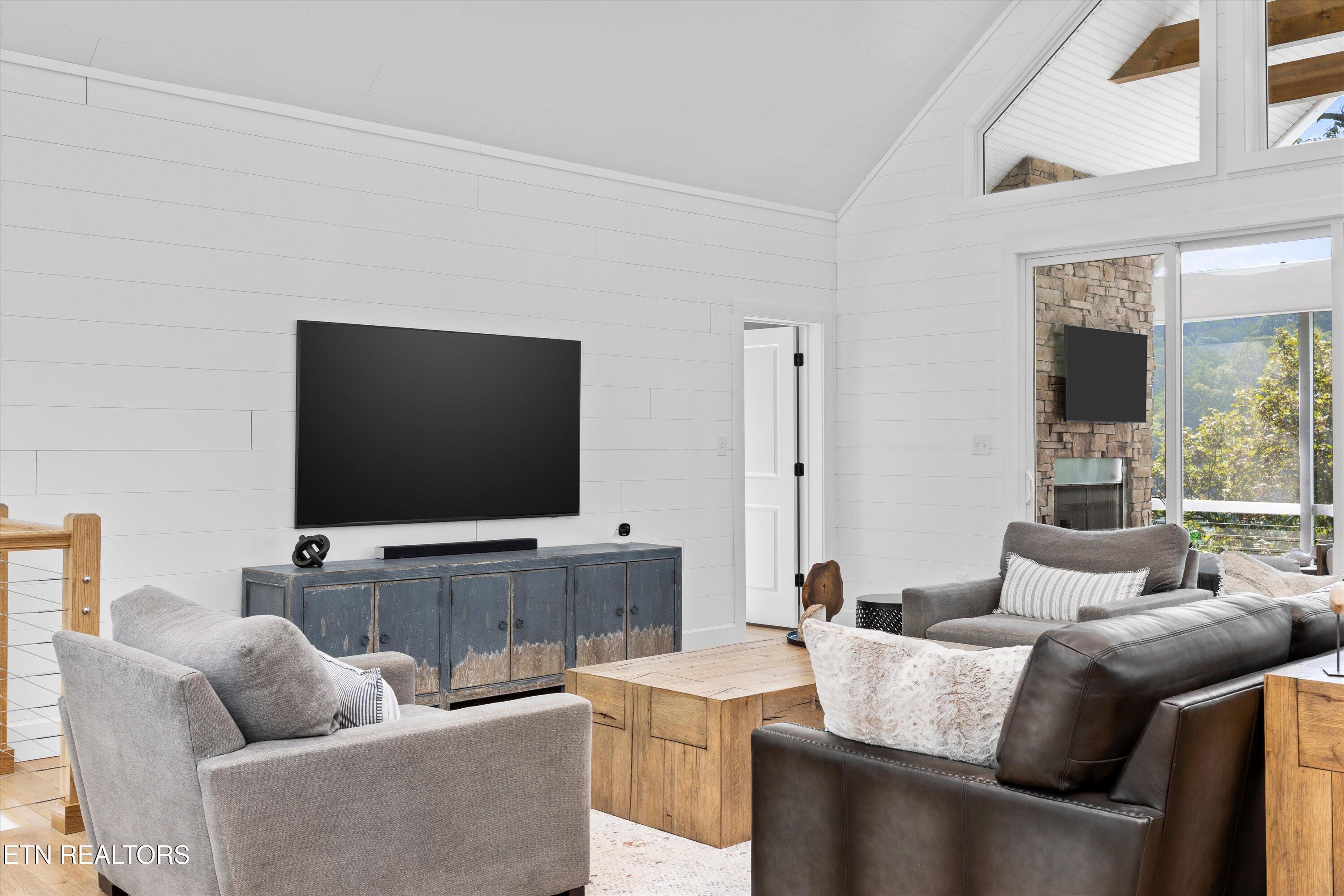 657 Norris Shores Drive, Sharps Chapel, TN - Norris Lake Real Estate - Image# 13
