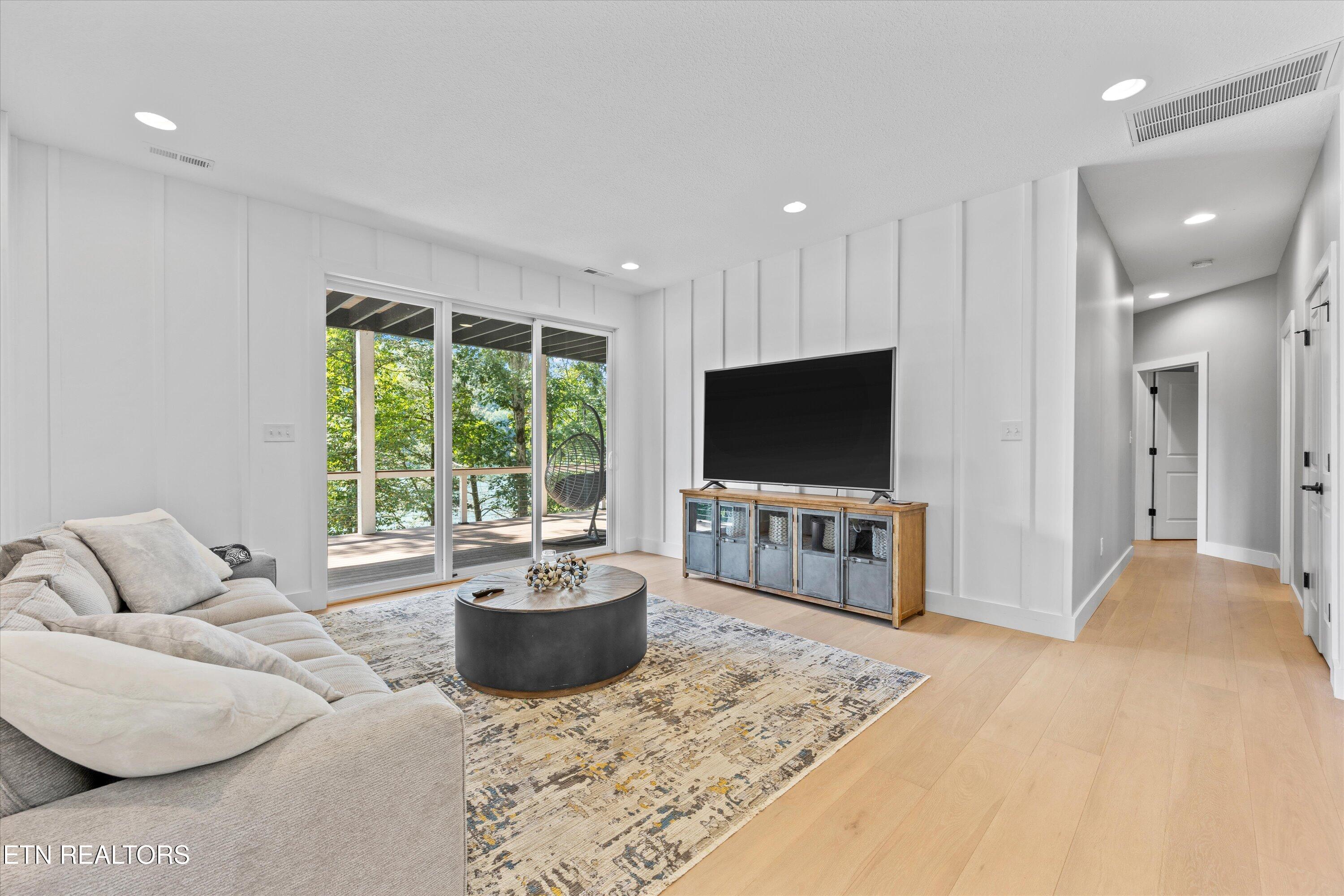 657 Norris Shores Drive, Sharps Chapel, TN - Norris Lake Real Estate - Image# 27