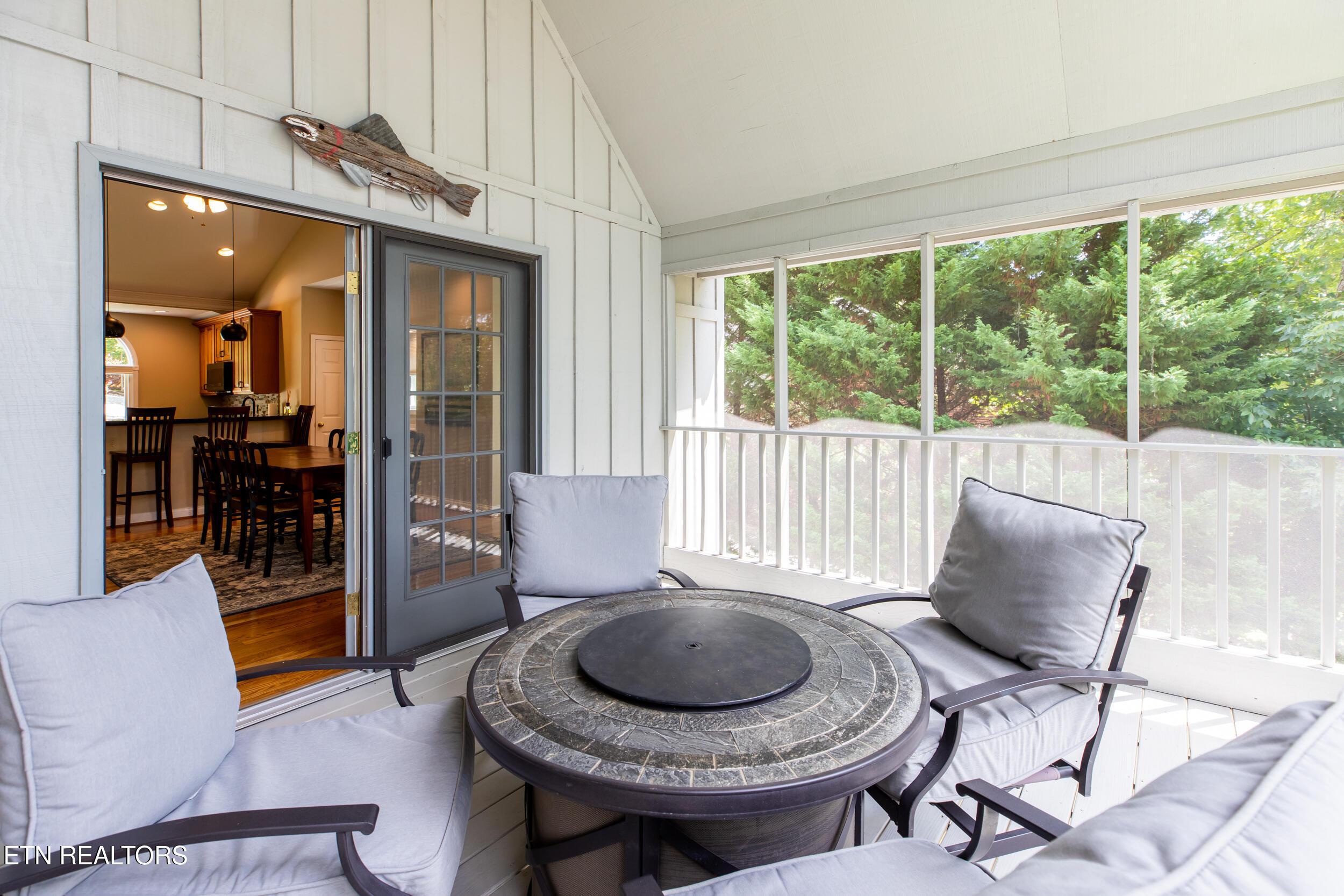 961 Foxridge Lane, Caryville, TN - Norris Lake Real Estate - Image# 31