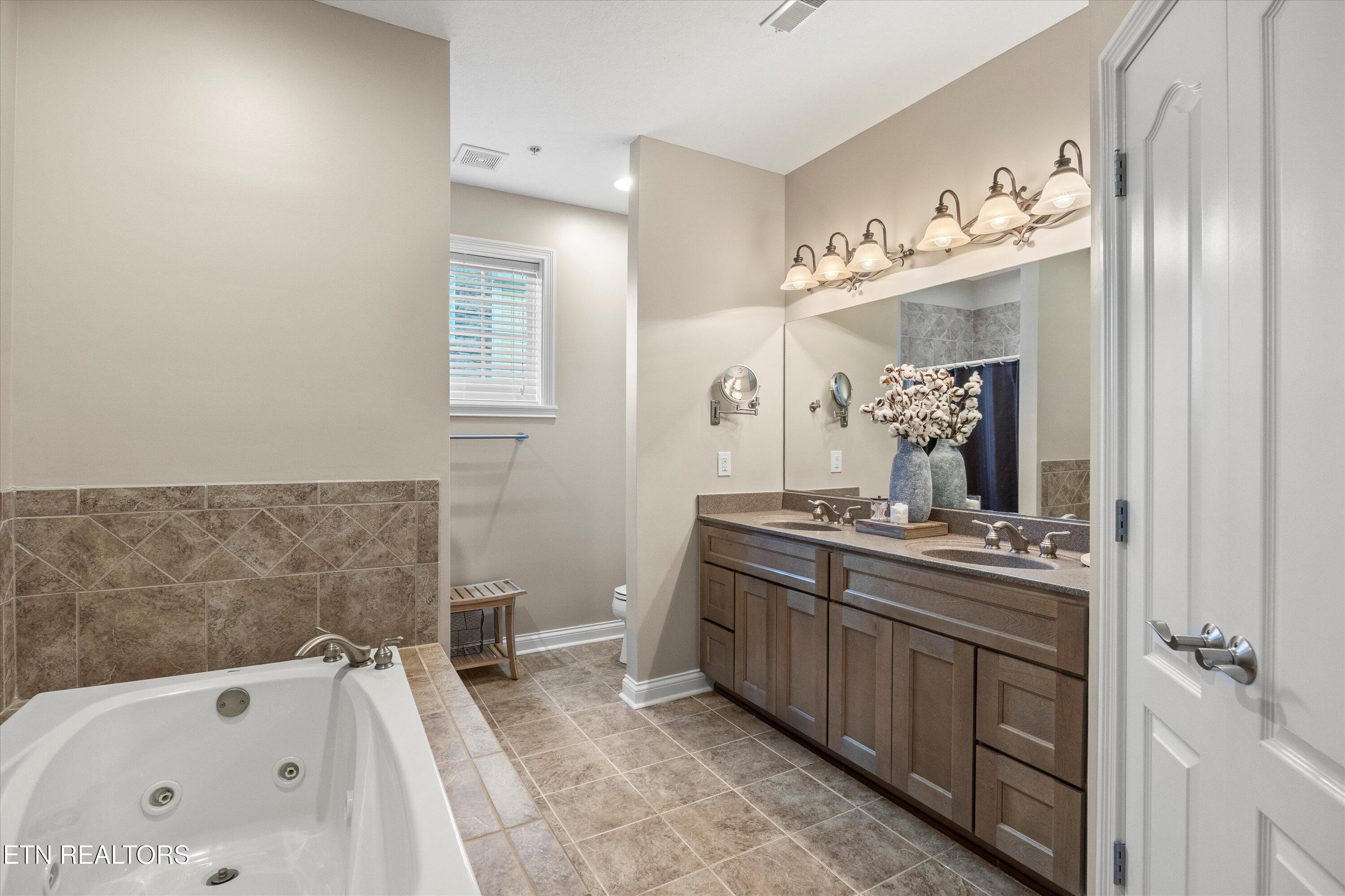 Norris Lake Real Estate - Image# 8