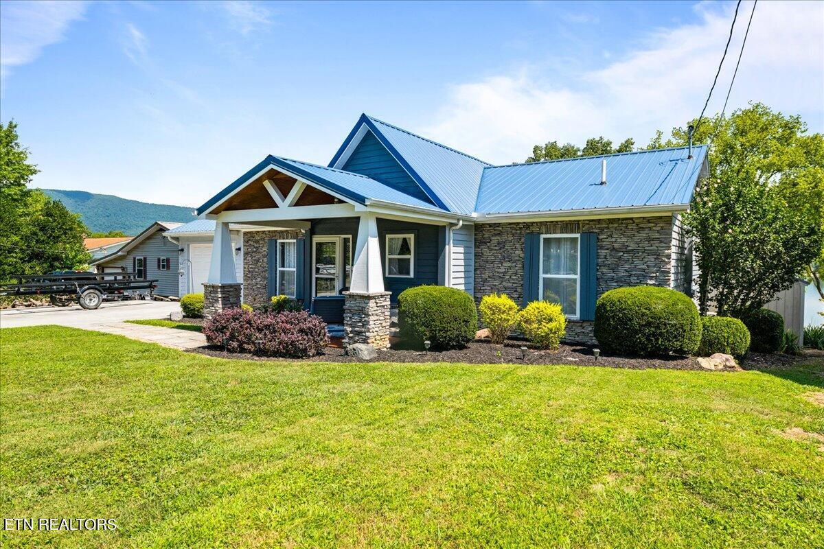 239 Cliffside Drive, Lafollette, TN