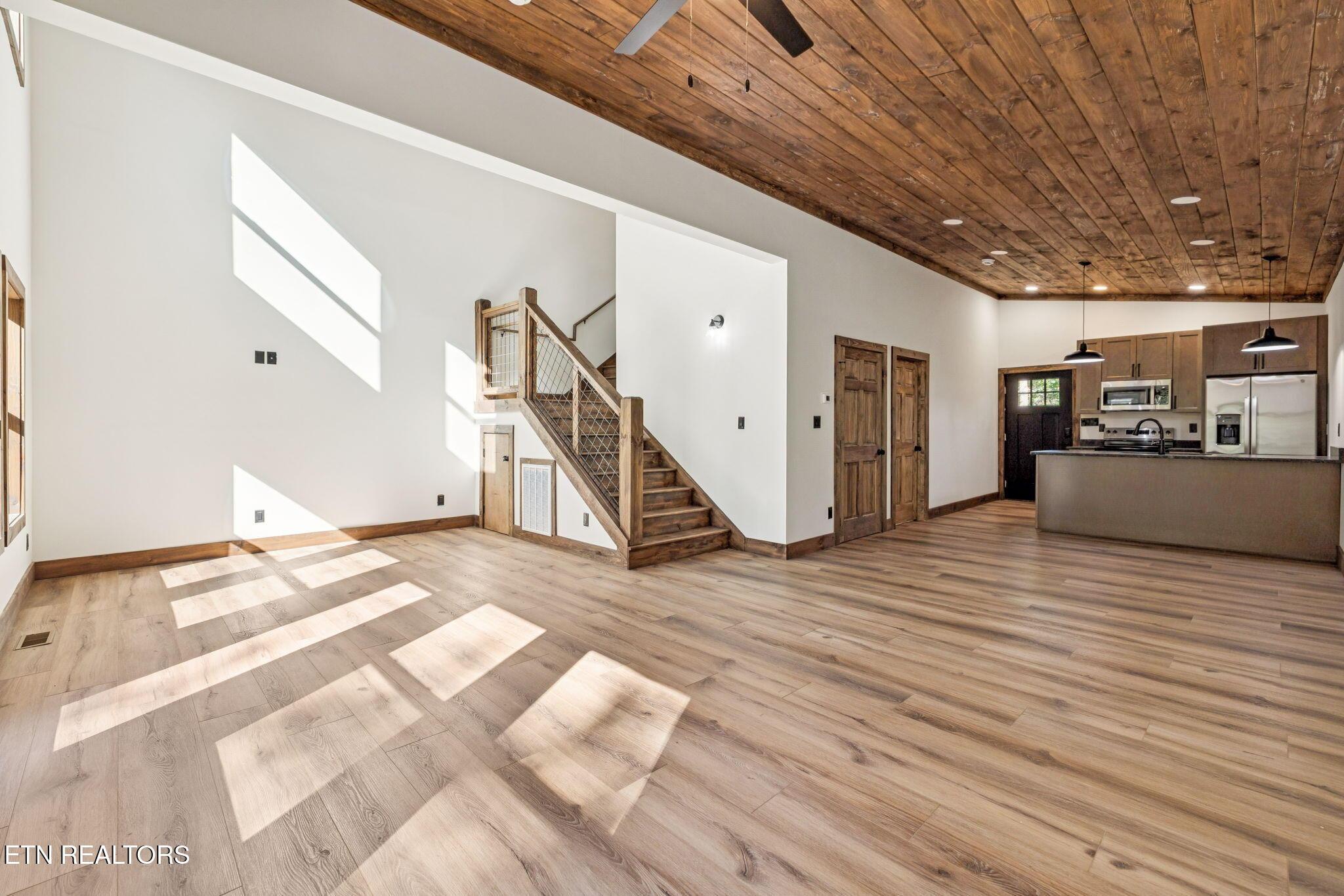 Norris Lake Real Estate - Image# 2