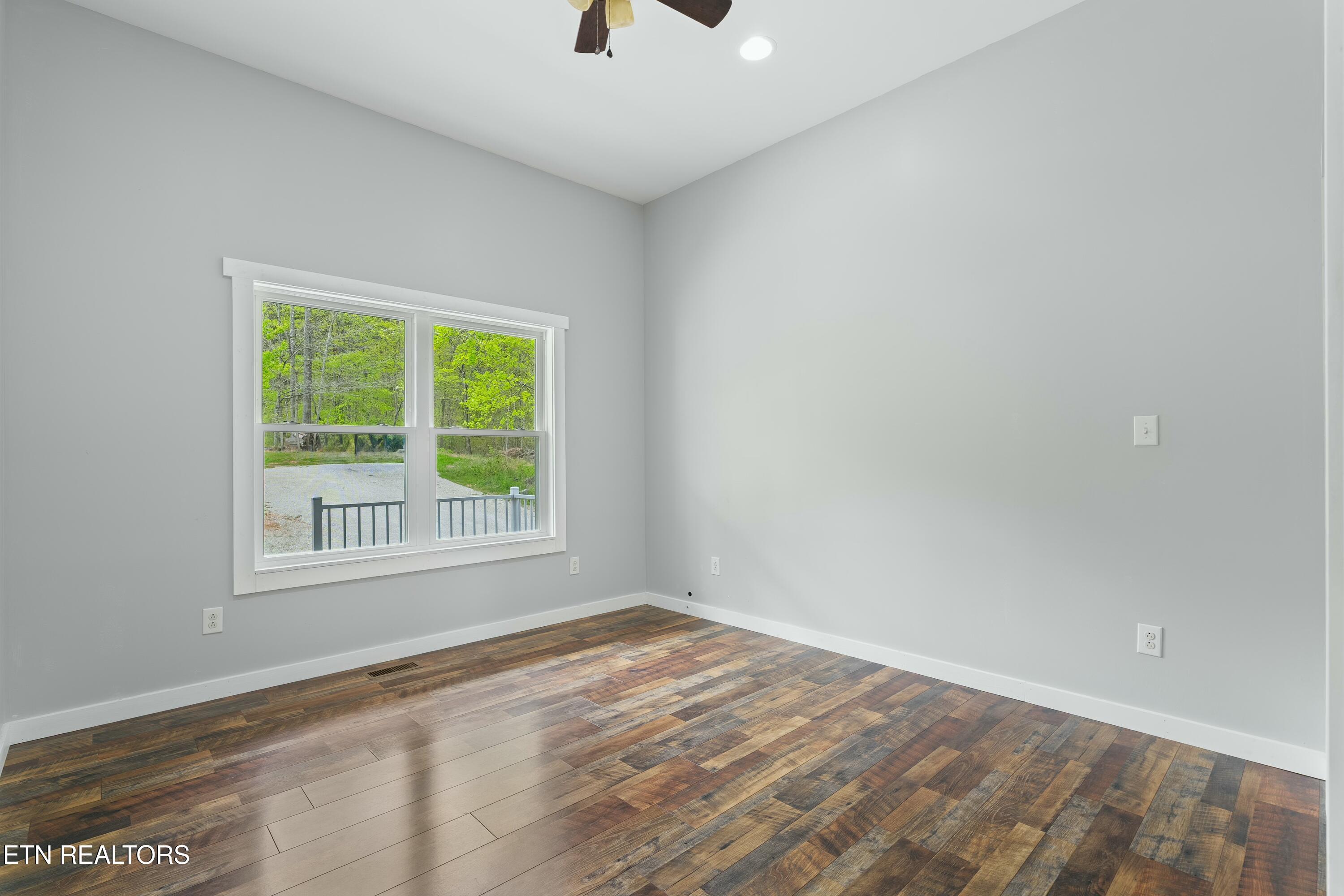 Norris Lake Real Estate - Image# 20