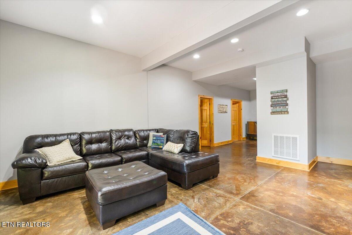 Norris Lake Real Estate - Image# 40