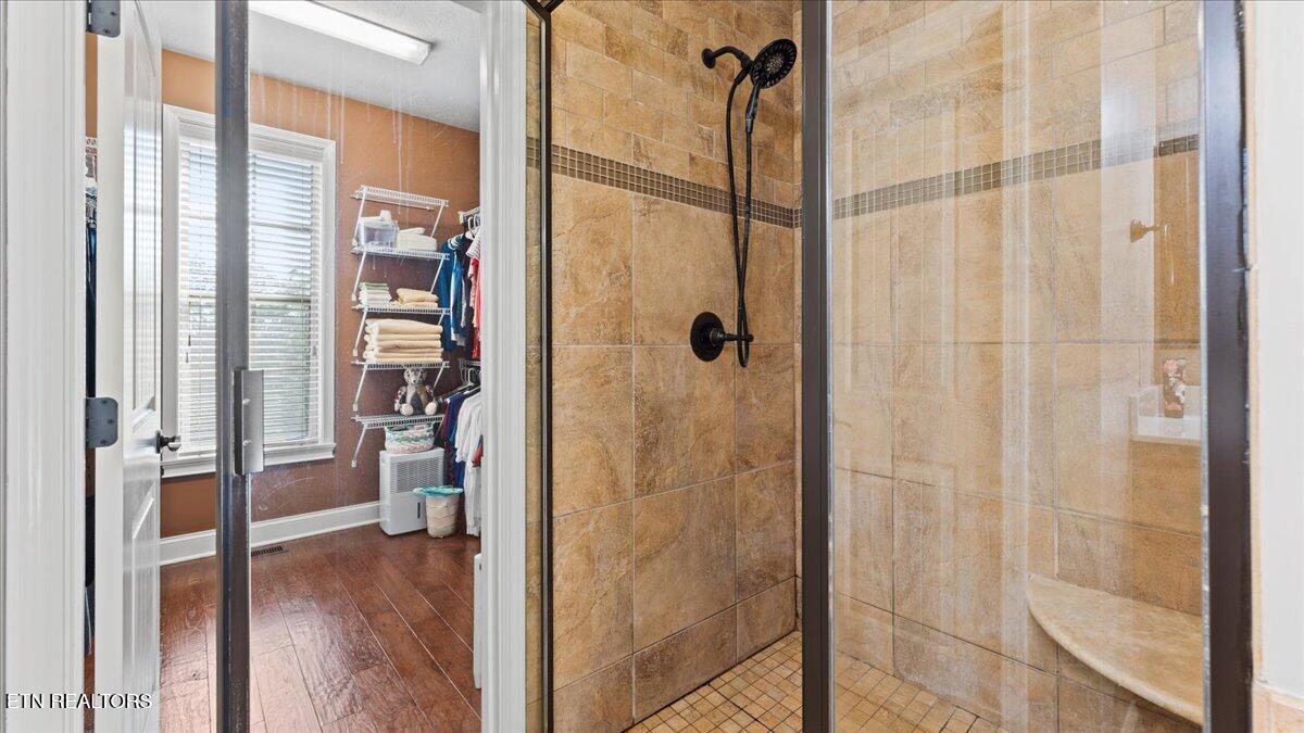 449 Hickory Pointe Ln, Maynardville, TN - Norris Lake Real Estate - Image# 32