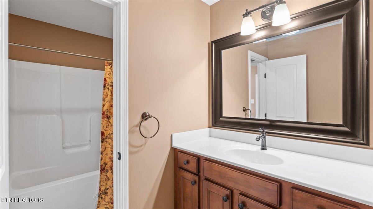 449 Hickory Pointe Ln, Maynardville, TN - Norris Lake Real Estate - Image# 37