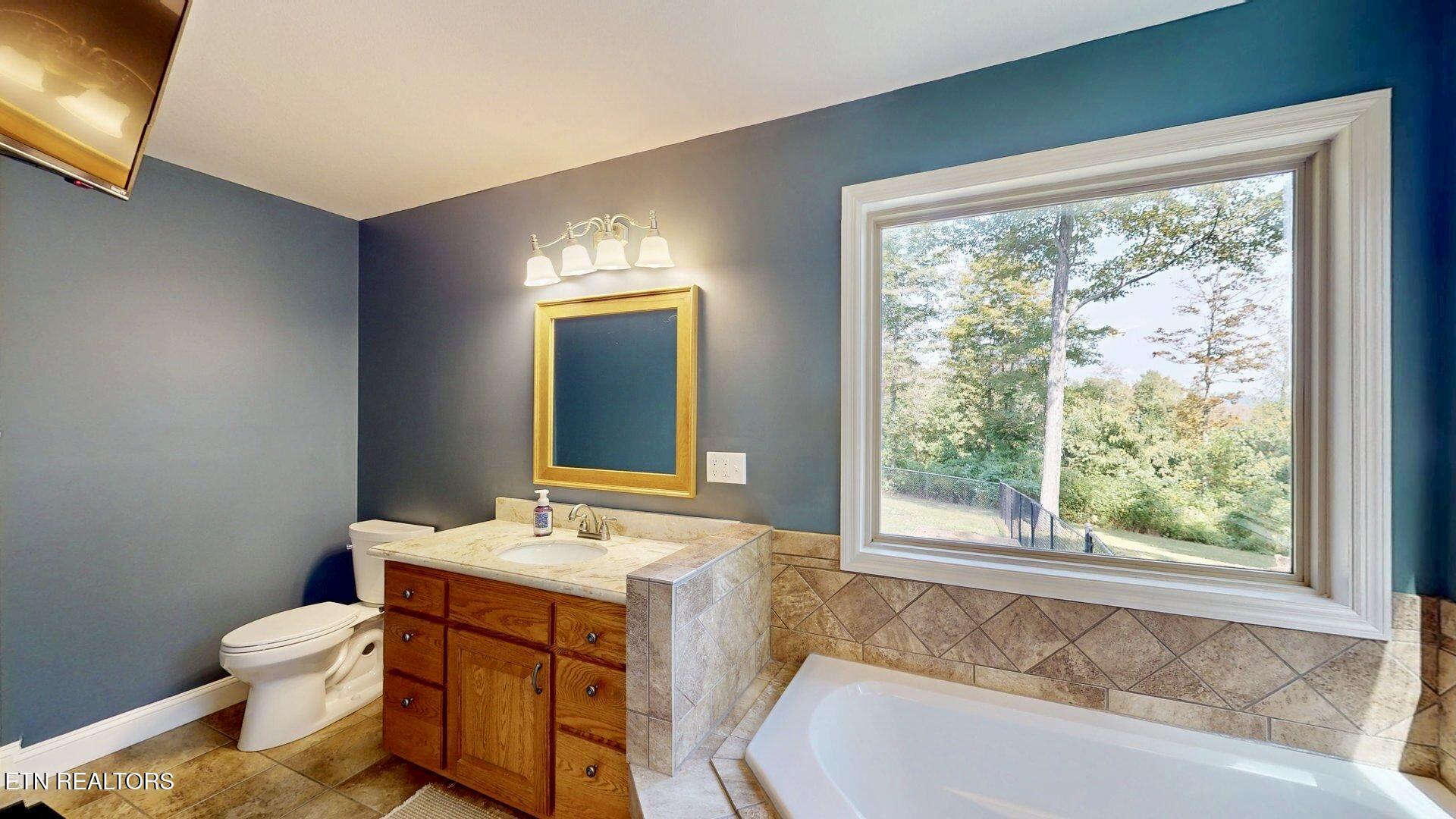 252 Running Deer Tr, Caryville, TN - Norris Lake Real Estate - Image# 35