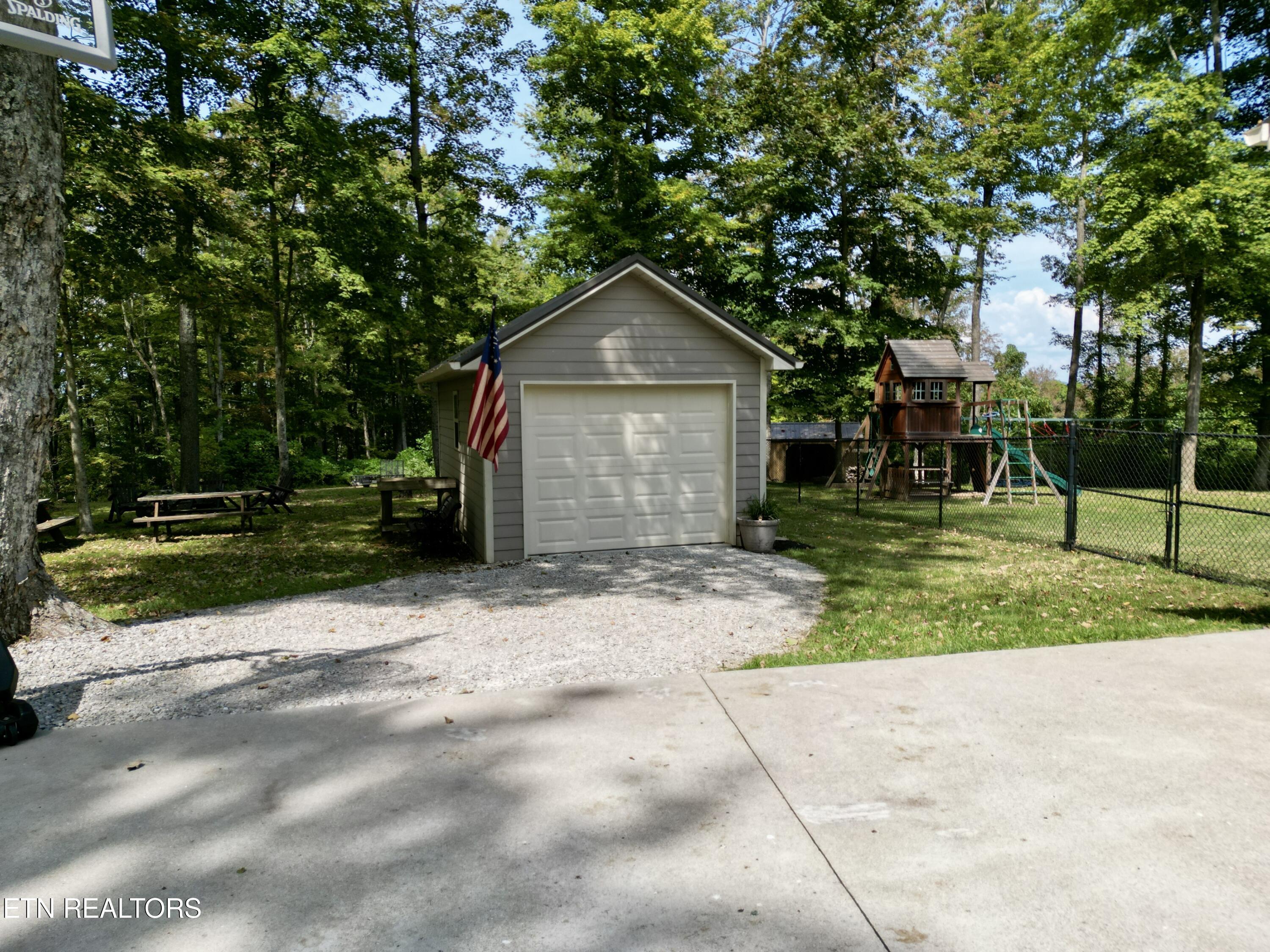 252 Running Deer Tr, Caryville, TN - Norris Lake Real Estate - Image# 49