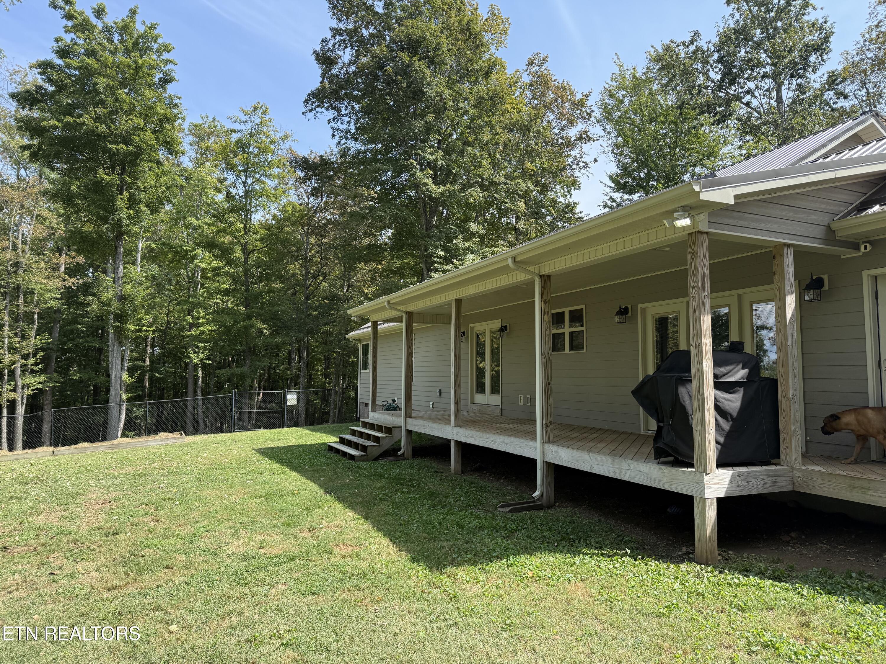252 Running Deer Tr, Caryville, TN - Norris Lake Real Estate - Image# 11