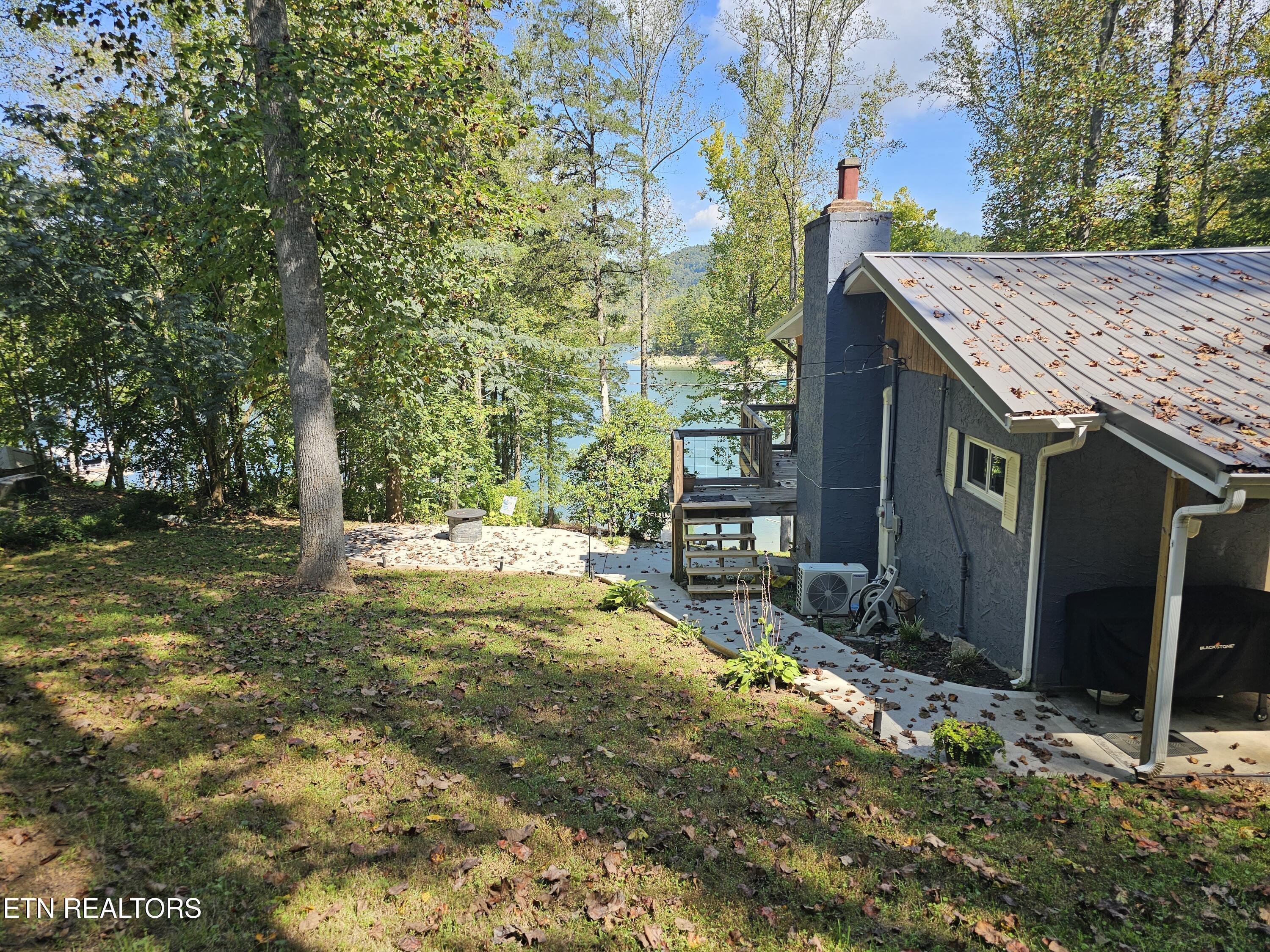 353 Beech Grove Loop, Sharps Chapel, TN - Norris Lake Real Estate - Image# 2