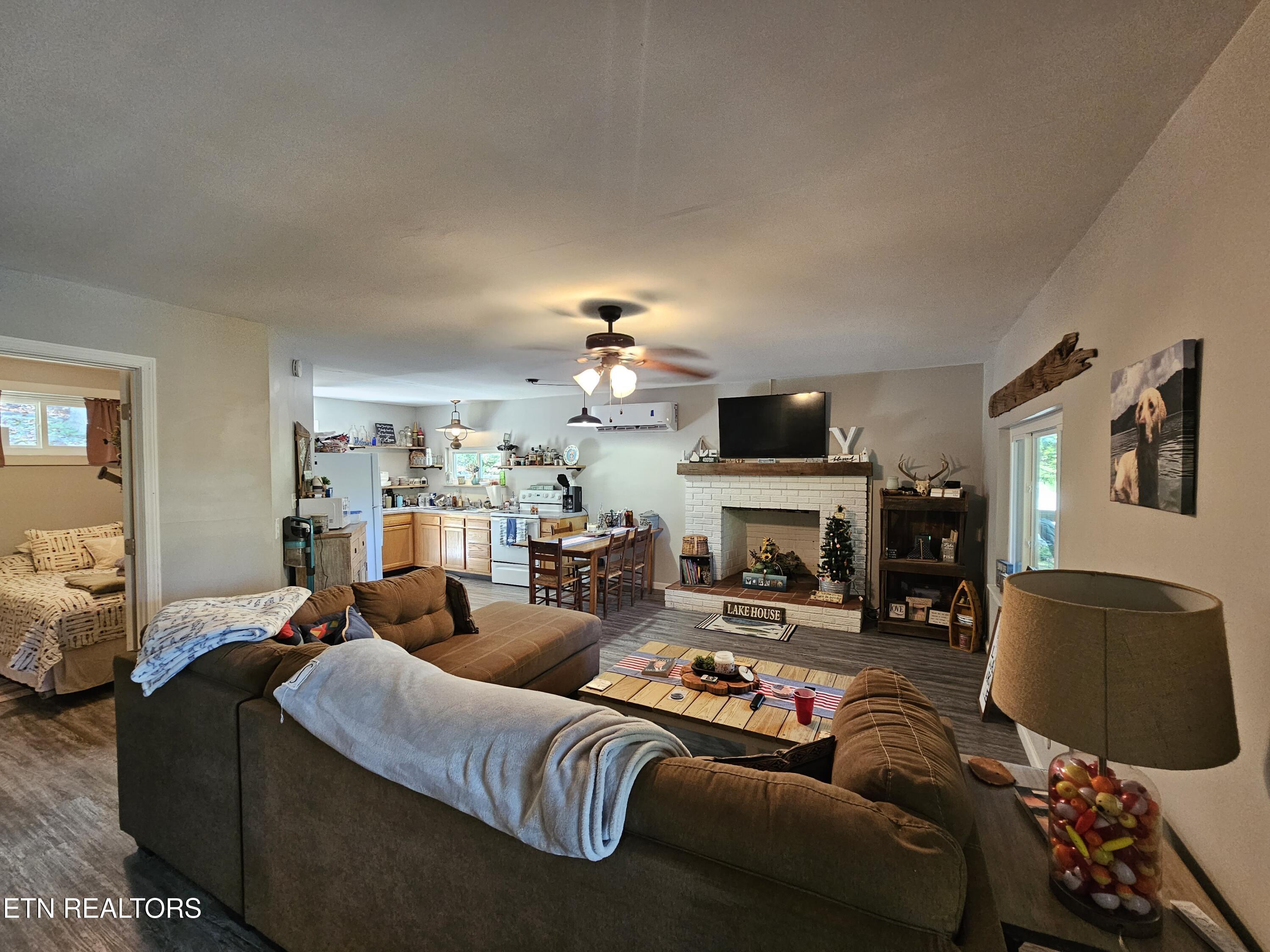 353 Beech Grove Loop, Sharps Chapel, TN - Norris Lake Real Estate - Image# 3