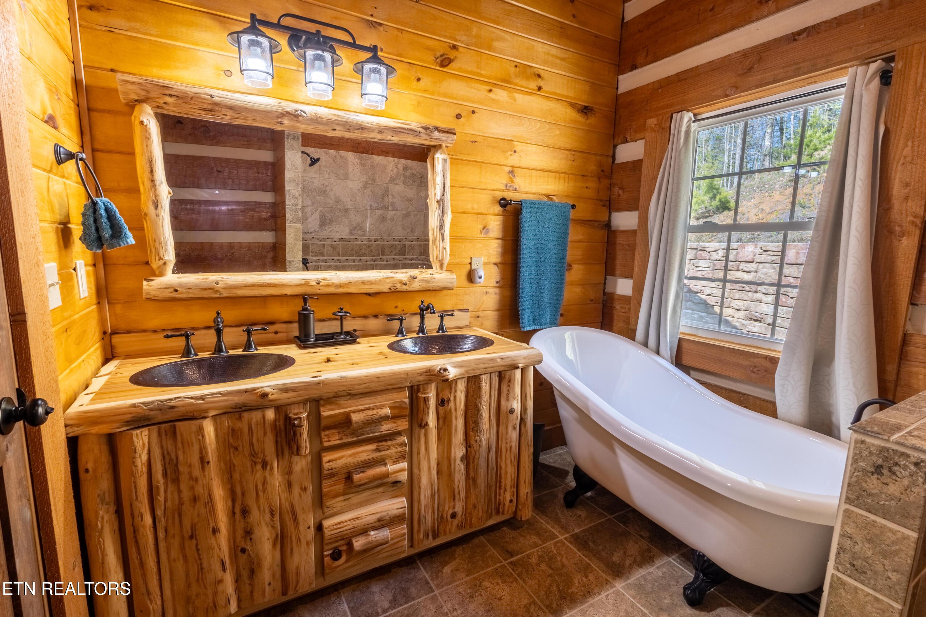 152 Laurel Wood Rd, New Tazewell, TN - Norris Lake Real Estate - Image# 8