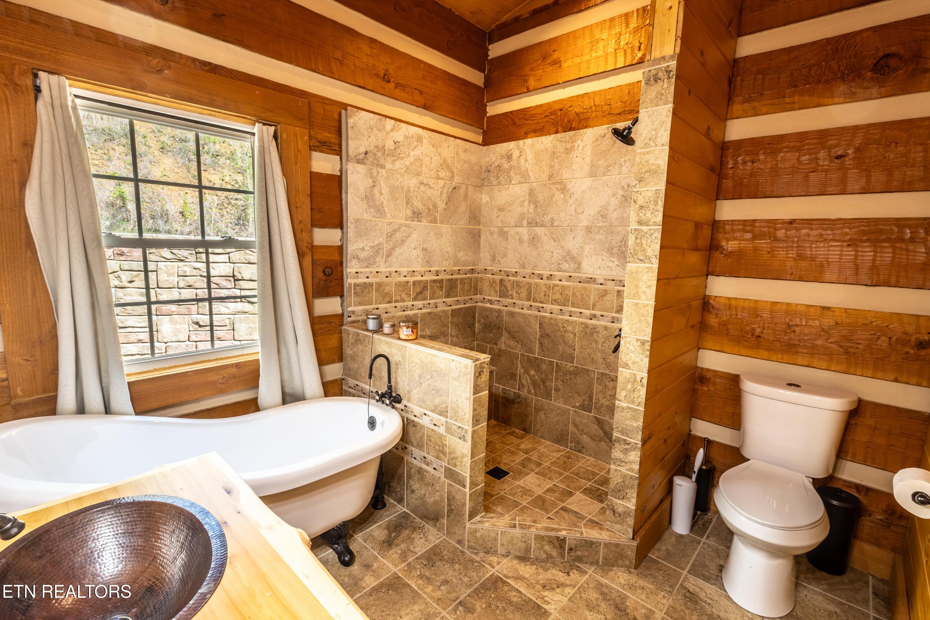 152 Laurel Wood Rd, New Tazewell, TN - Norris Lake Real Estate - Image# 9
