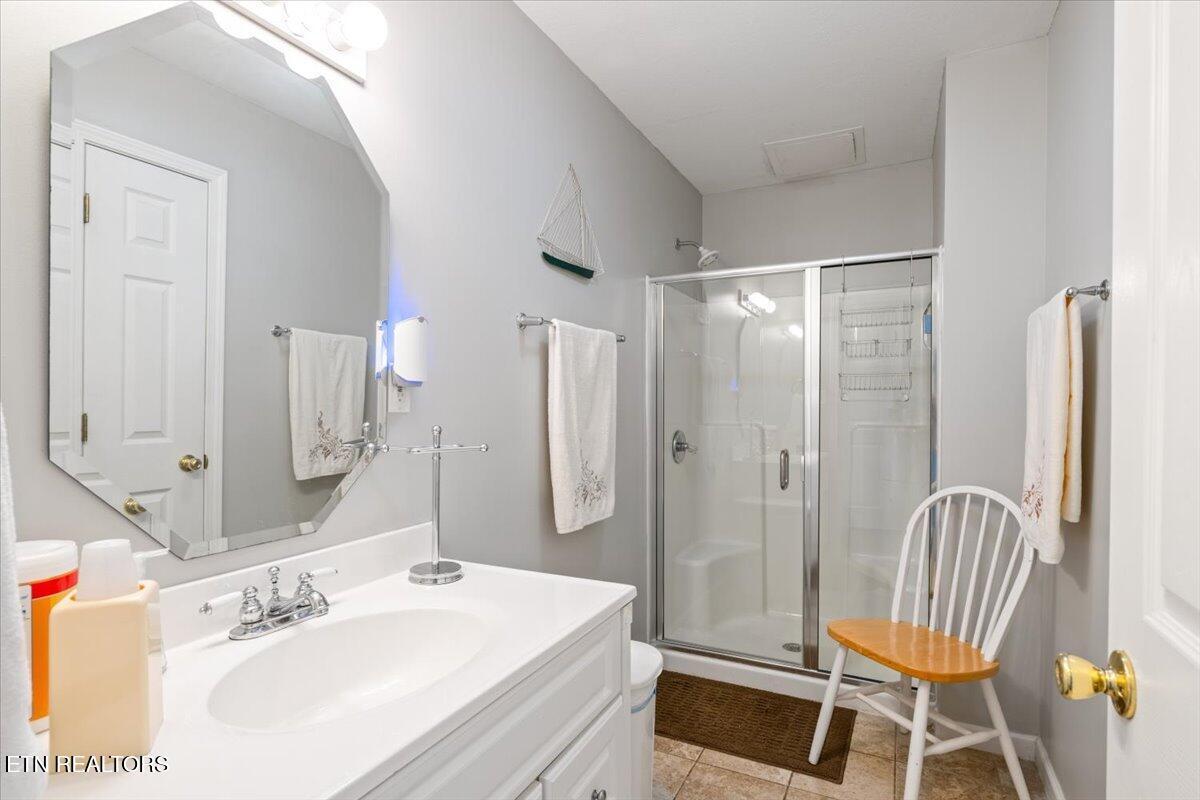 939 E Norris Point Rd, Lafollette, TN - Norris Lake Real Estate - Image# 23
