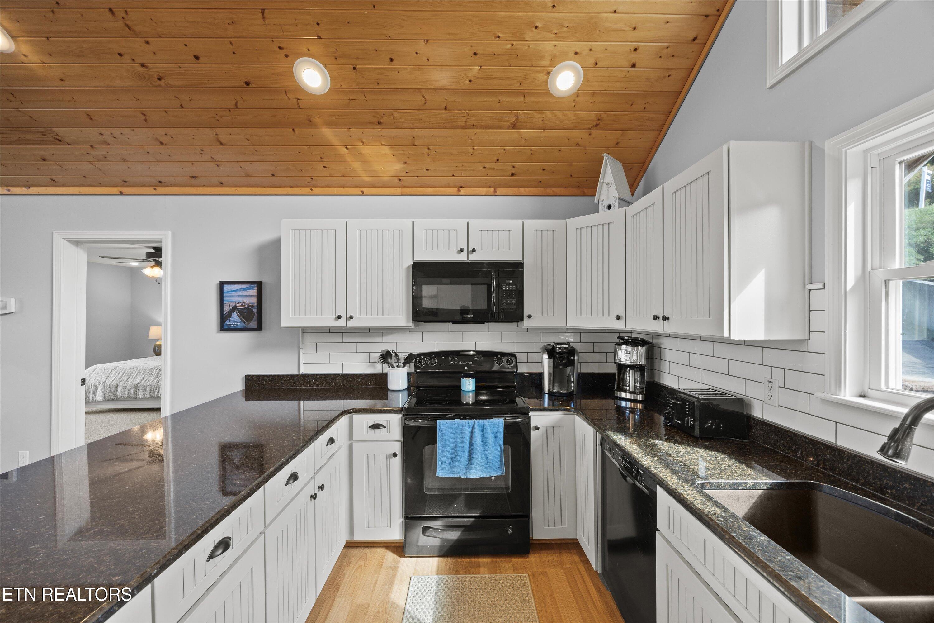 121 Hidden Lane, Lafollette, TN - Norris Lake Real Estate - Image# 13