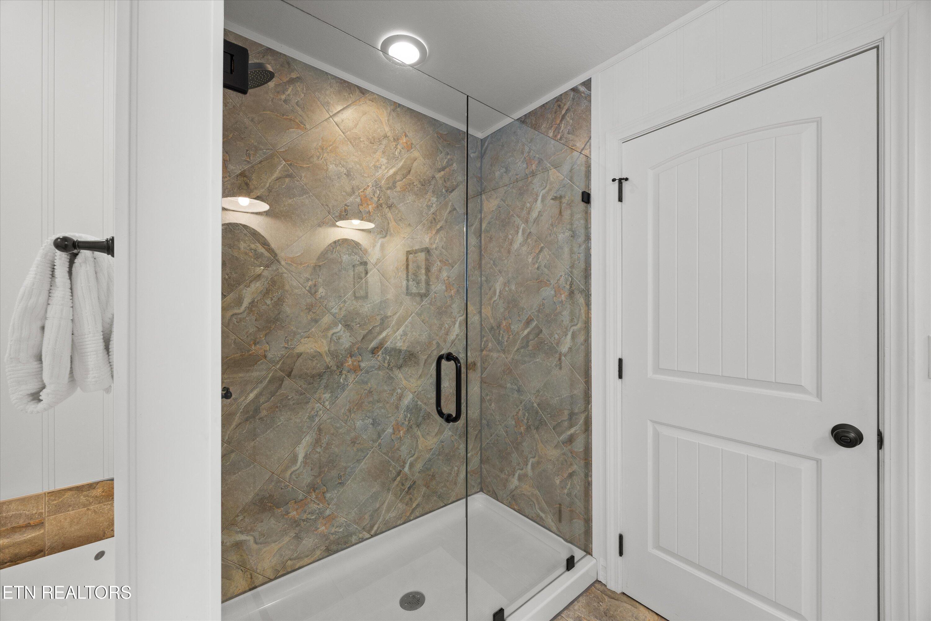 121 Hidden Lane, Lafollette, TN - Norris Lake Real Estate - Image# 24