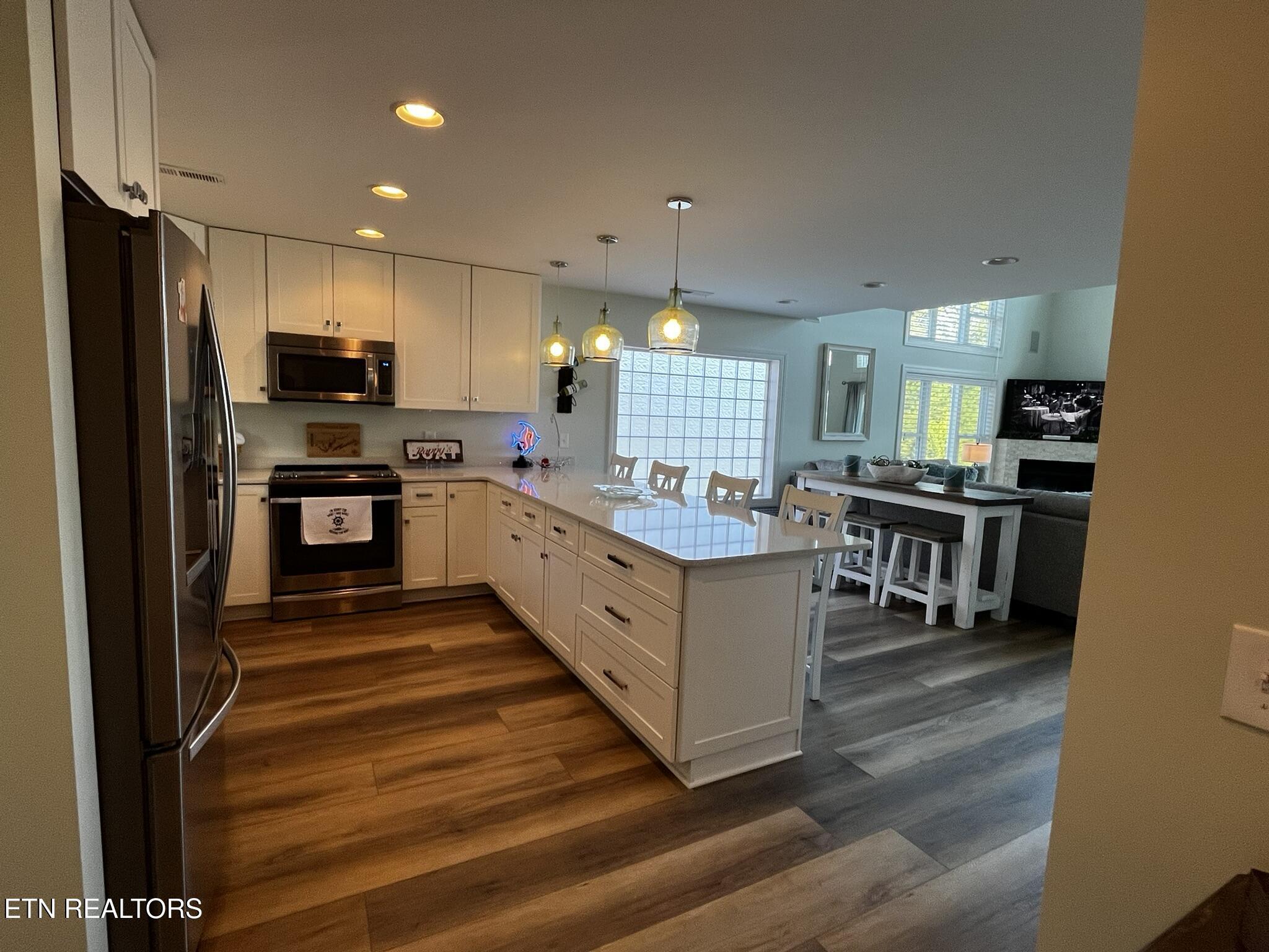 135 N Deer Hill Village Lane, Lafollette, TN - Norris Lake Real Estate - Image# 3
