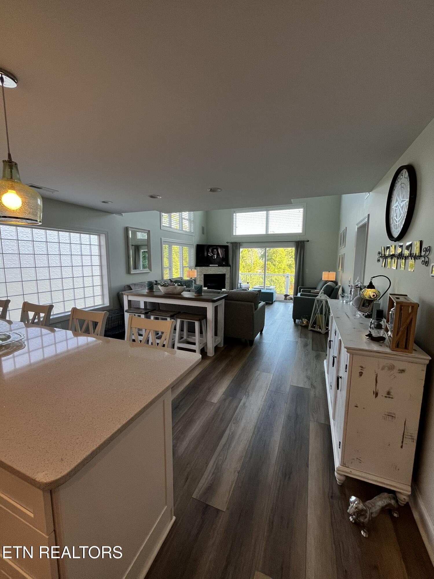 135 N Deer Hill Village Lane, Lafollette, TN - Norris Lake Real Estate - Image# 4