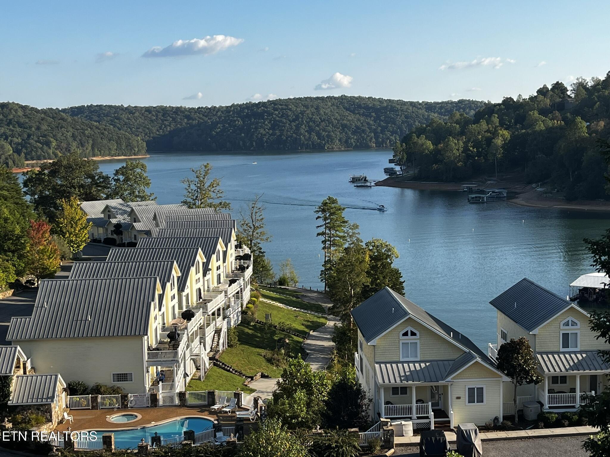 135 N Deer Hill Village Lane, Lafollette, TN - Norris Lake Real Estate - Image# 9