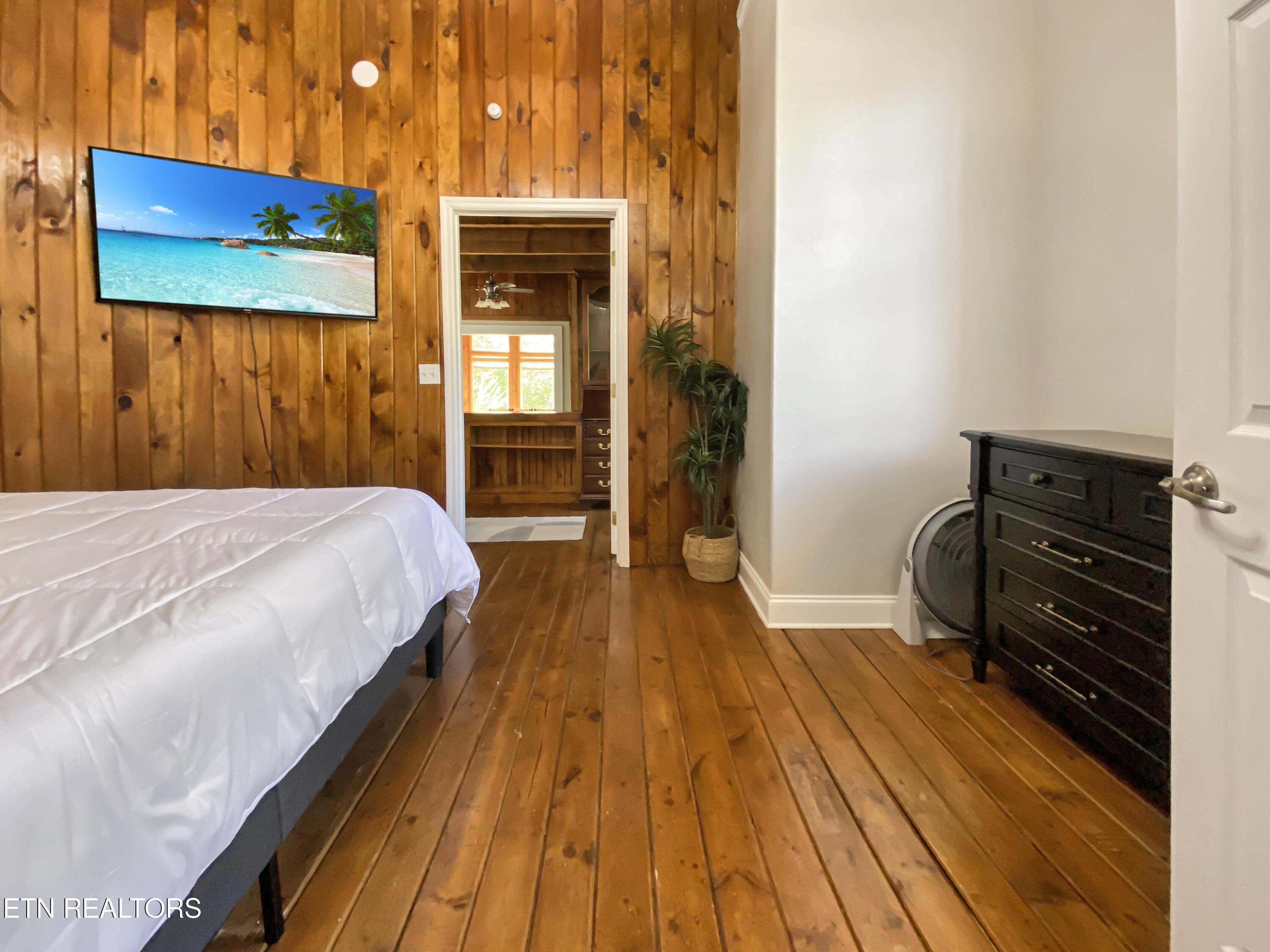 Norris Lake Real Estate - Image# 17