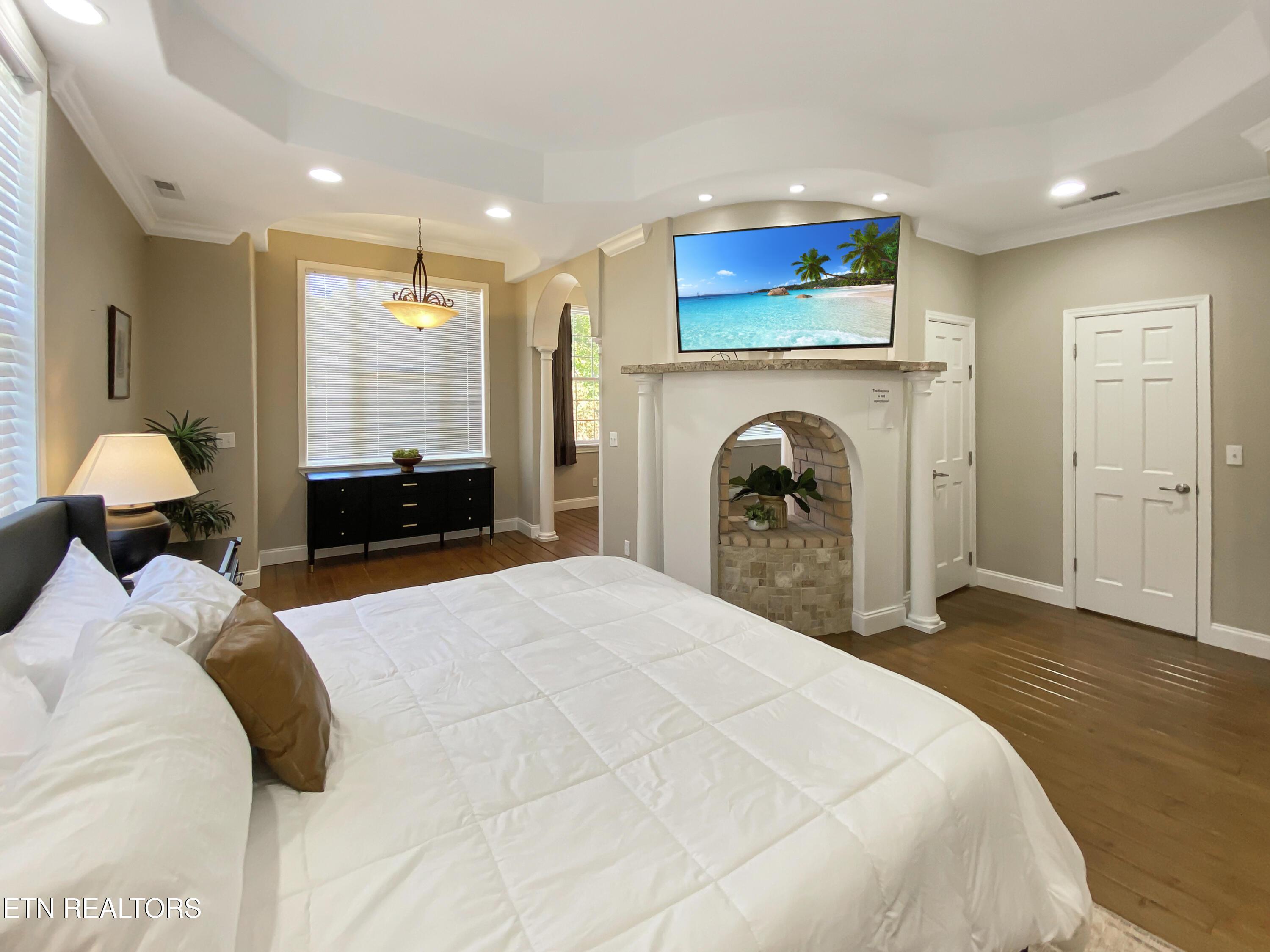 Norris Lake Real Estate - Image# 38