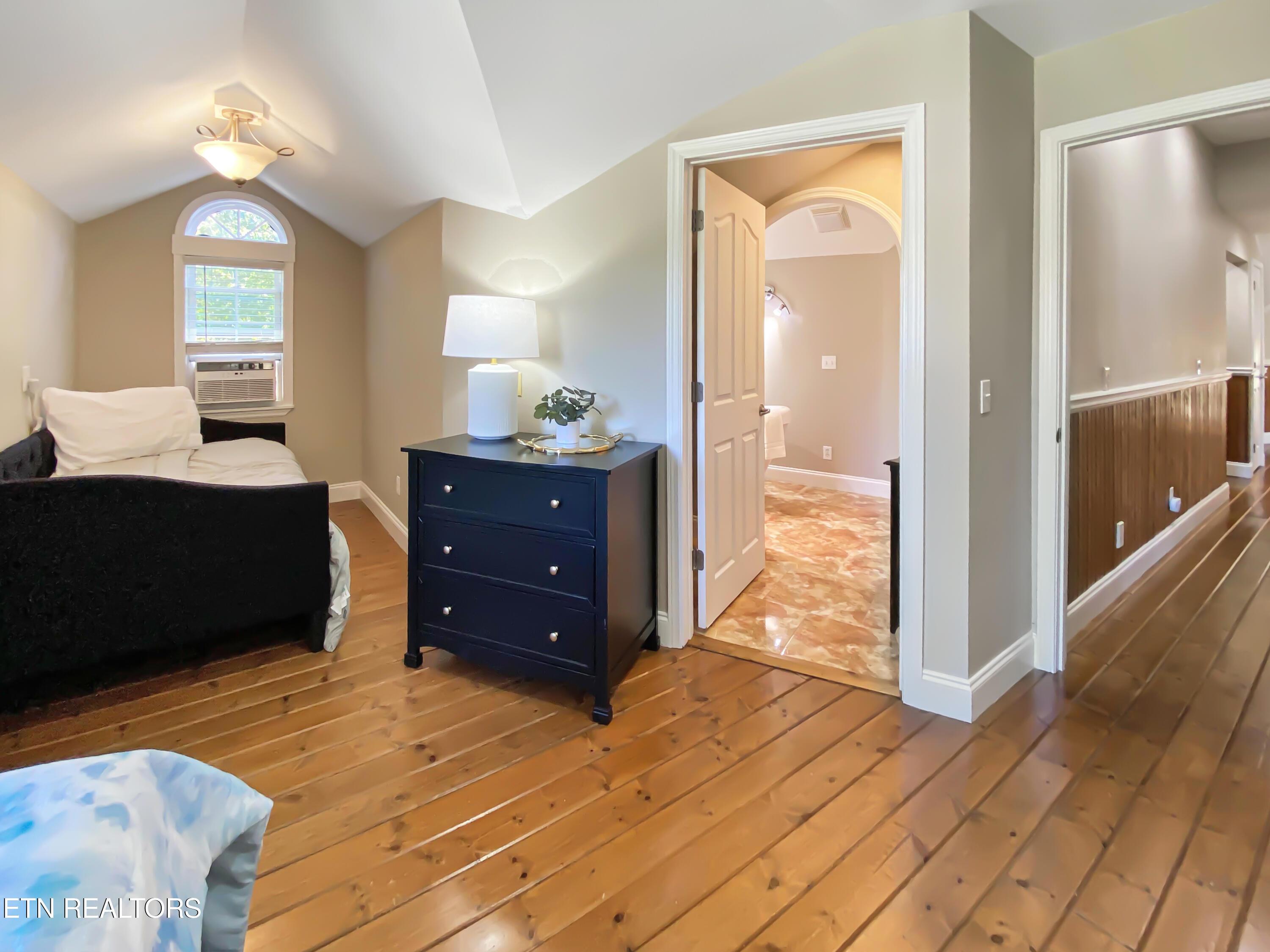 Norris Lake Real Estate - Image# 49