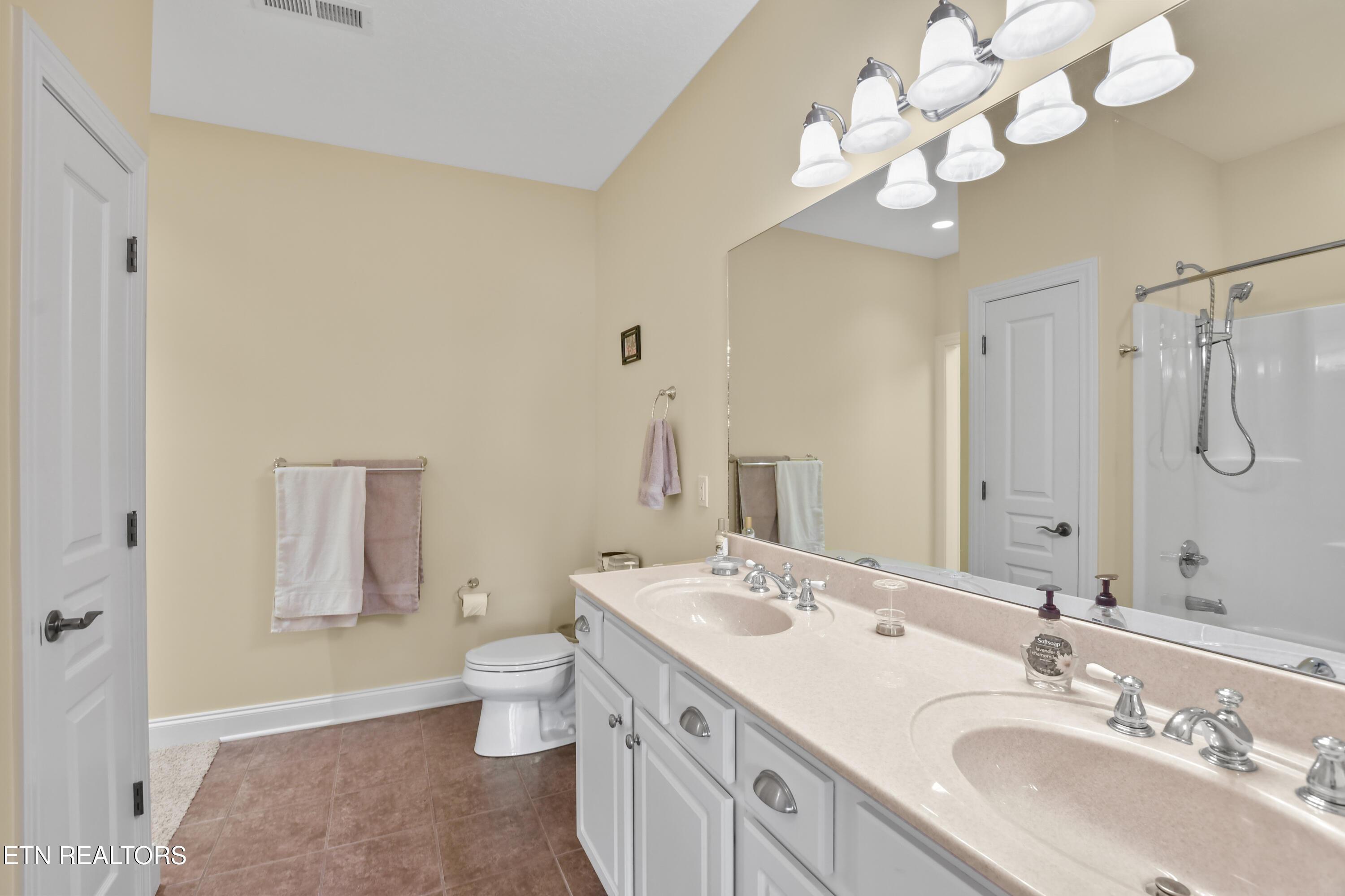 Norris Lake Real Estate - Image# 26