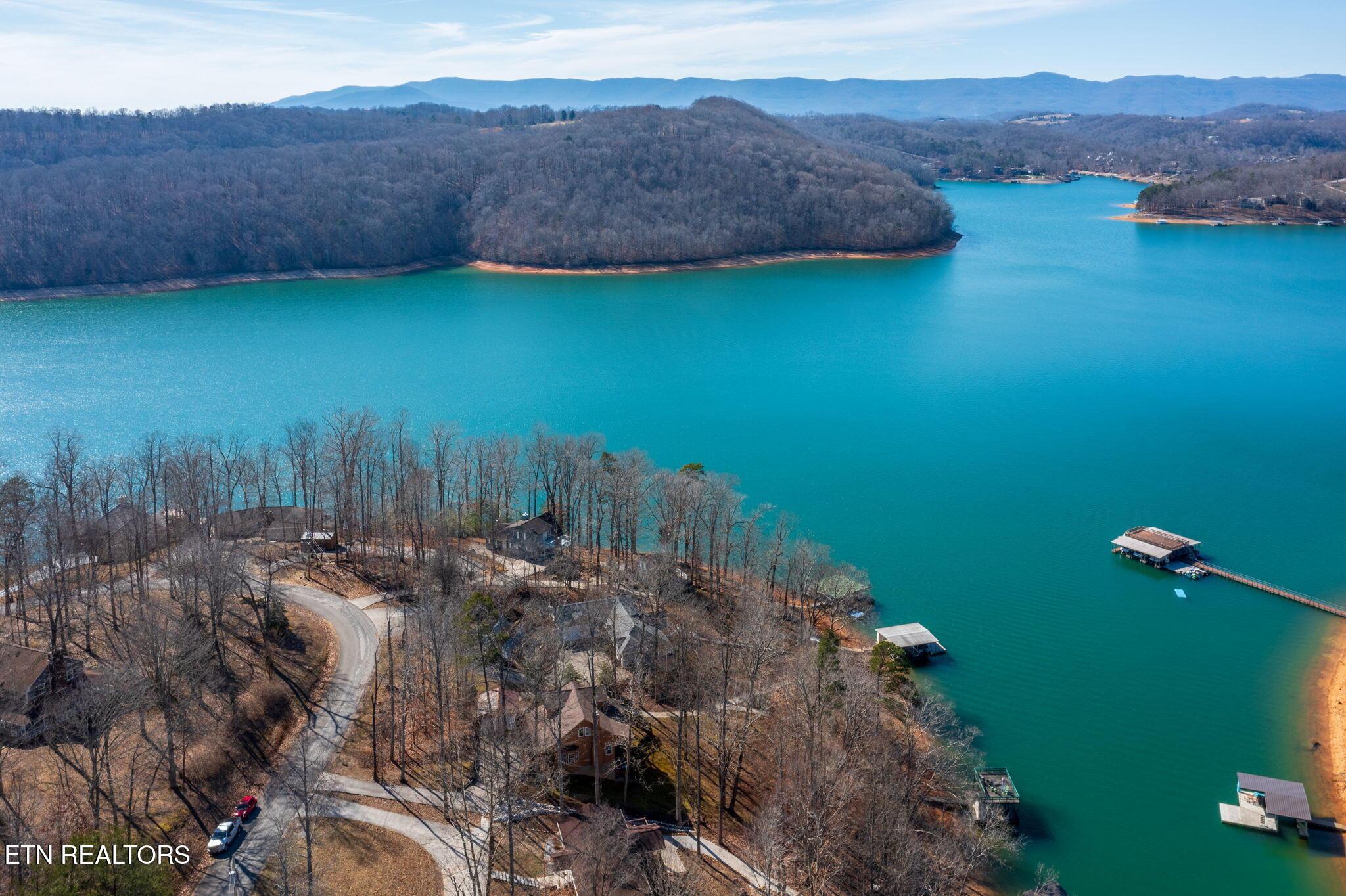 1447 Cove Pointe Rd, Lafollette, TN - Norris Lake Real Estate - Image# 10