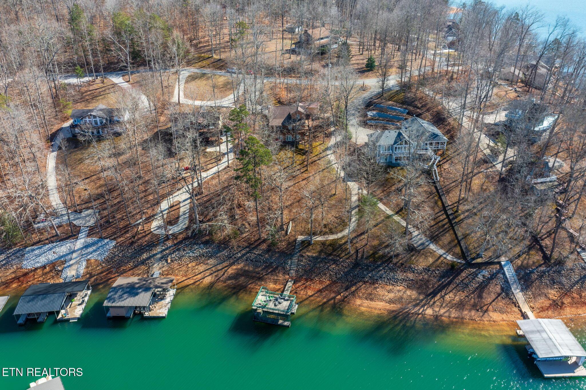 1447 Cove Pointe Rd, Lafollette, TN - Norris Lake Real Estate - Image# 47