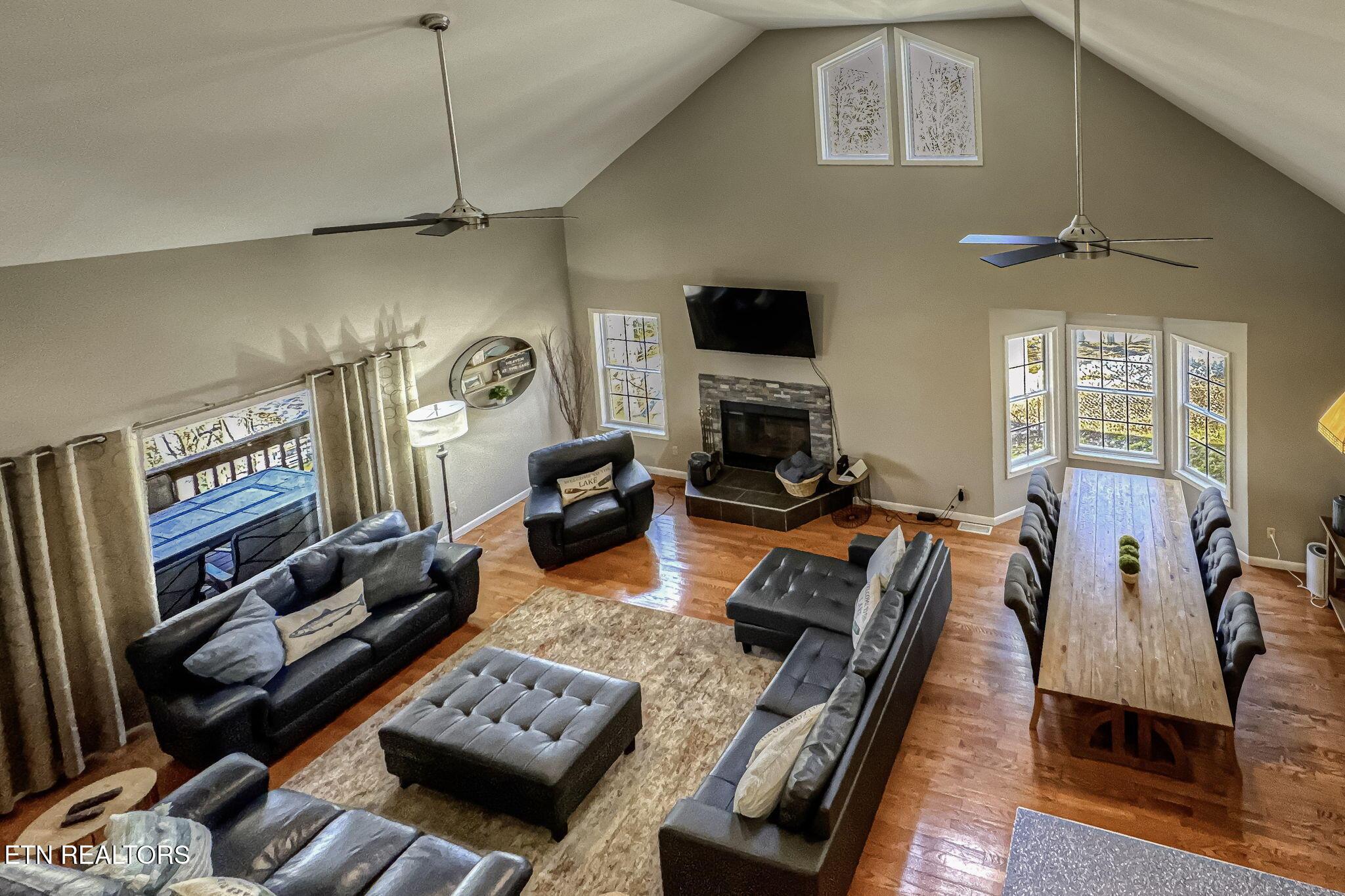 1447 Cove Pointe Rd, Lafollette, TN - Norris Lake Real Estate - Image# 27