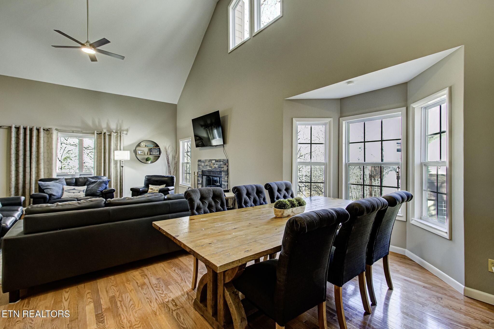 1447 Cove Pointe Rd, Lafollette, TN - Norris Lake Real Estate - Image# 14