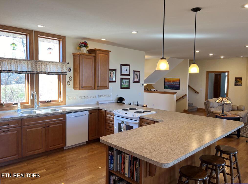 255 Sunset View, Sharps Chapel, TN - Norris Lake Real Estate - Image# 26