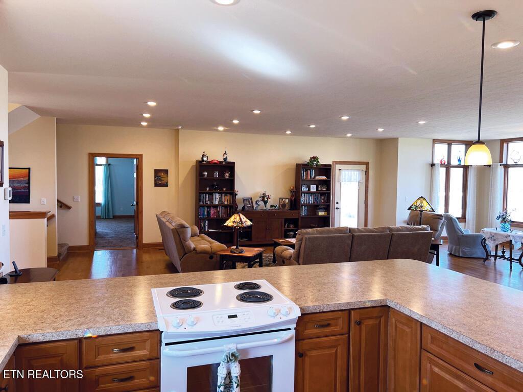 255 Sunset View, Sharps Chapel, TN - Norris Lake Real Estate - Image# 21