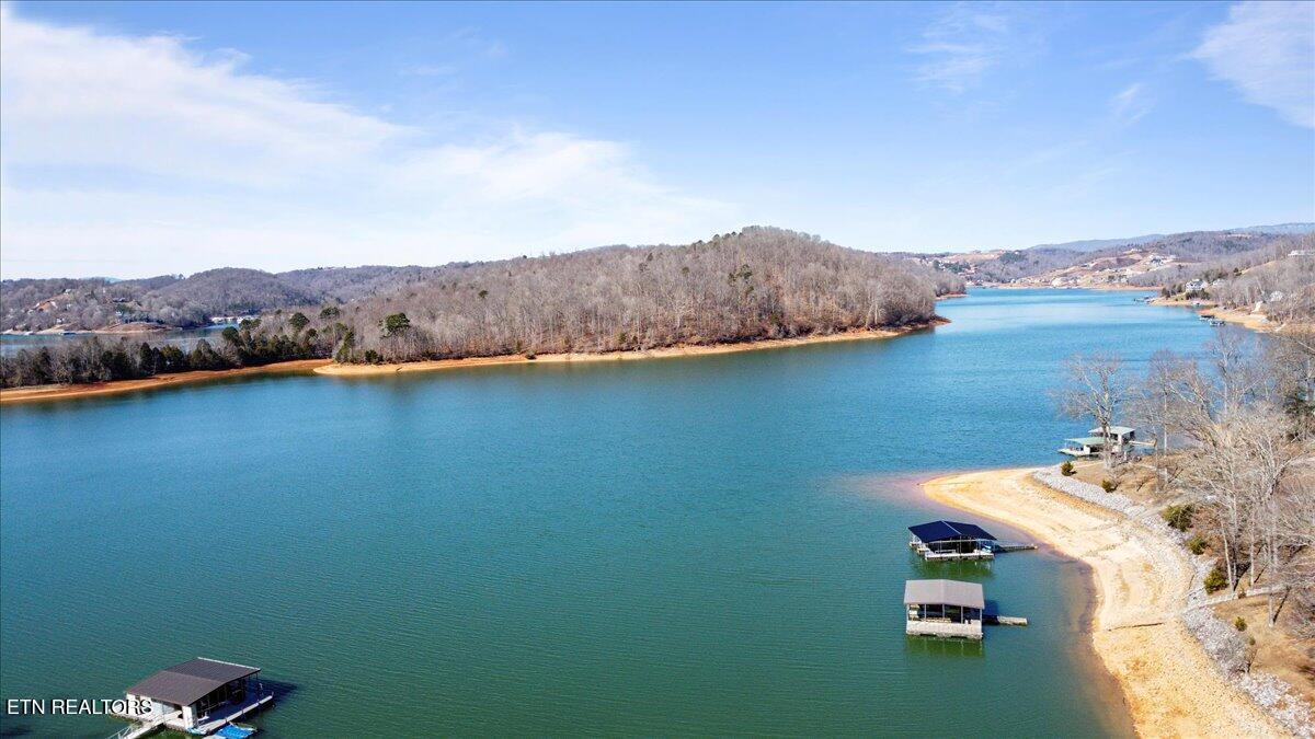 268 W Deerwalk Lane, Lafollette, TN - Norris Lake Real Estate - Image# 12