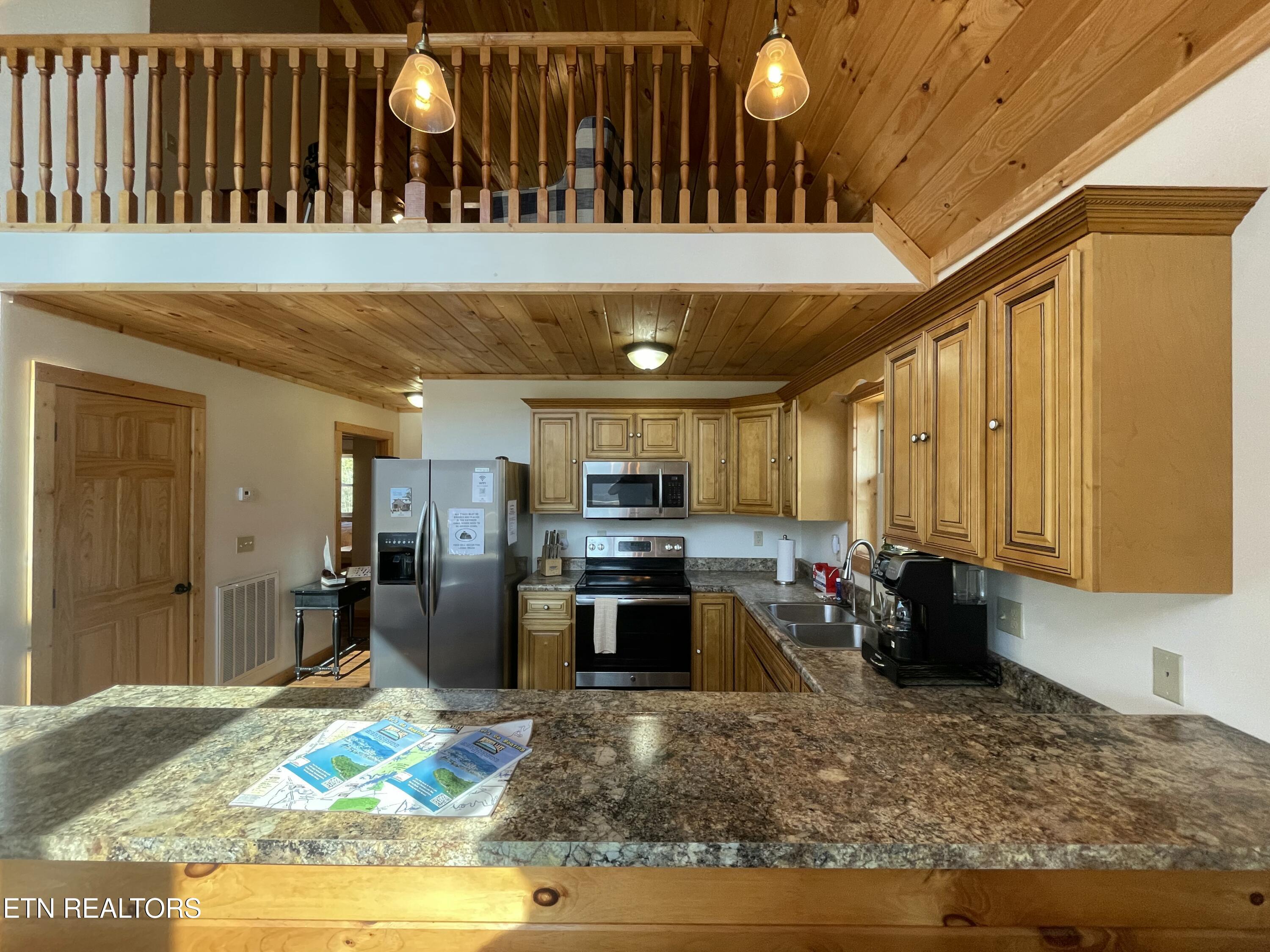 625 Bluff View Rd. Rd, New Tazewell, TN - Norris Lake Real Estate - Image# 8