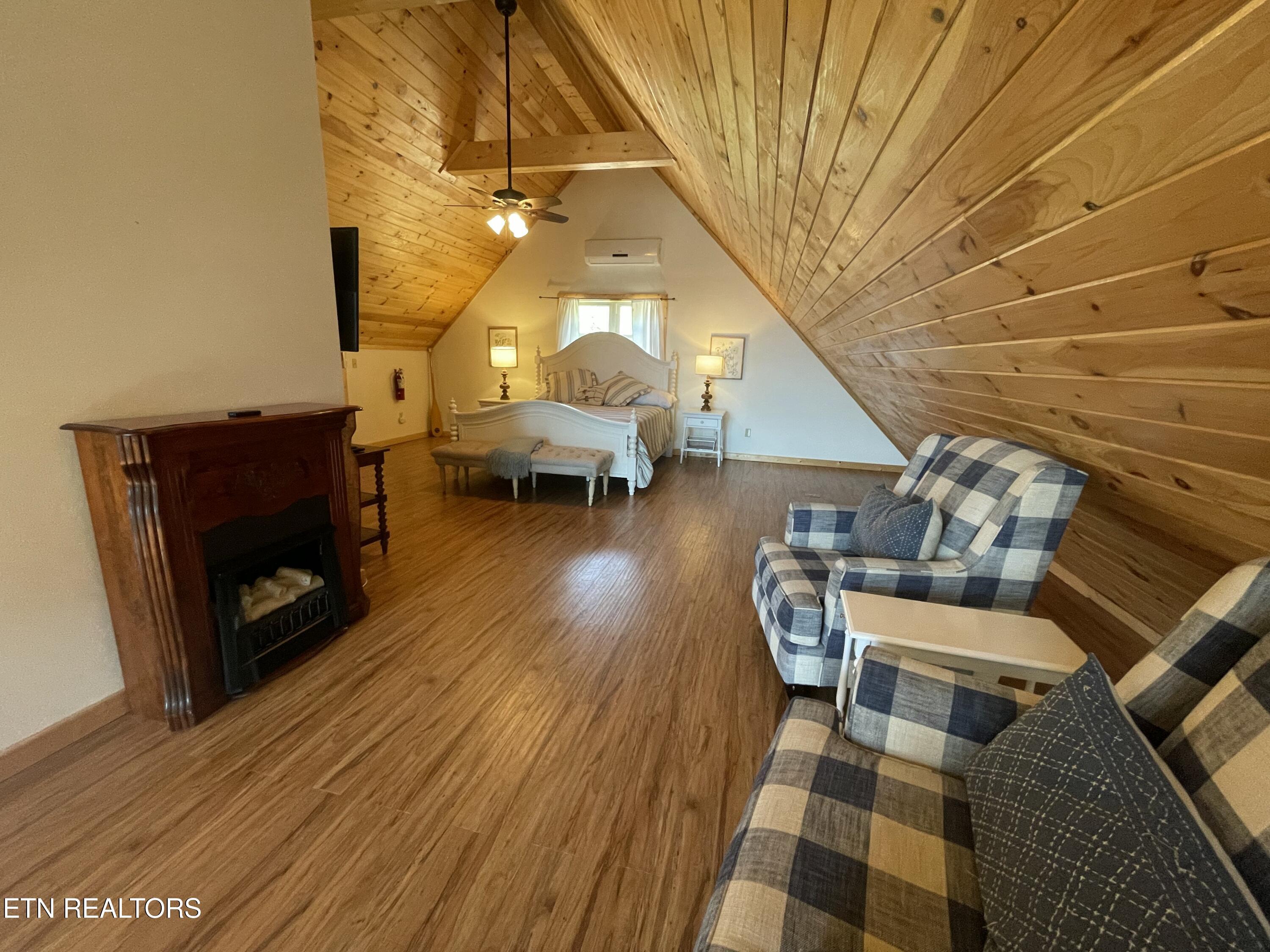 625 Bluff View Rd. Rd, New Tazewell, TN - Norris Lake Real Estate - Image# 12
