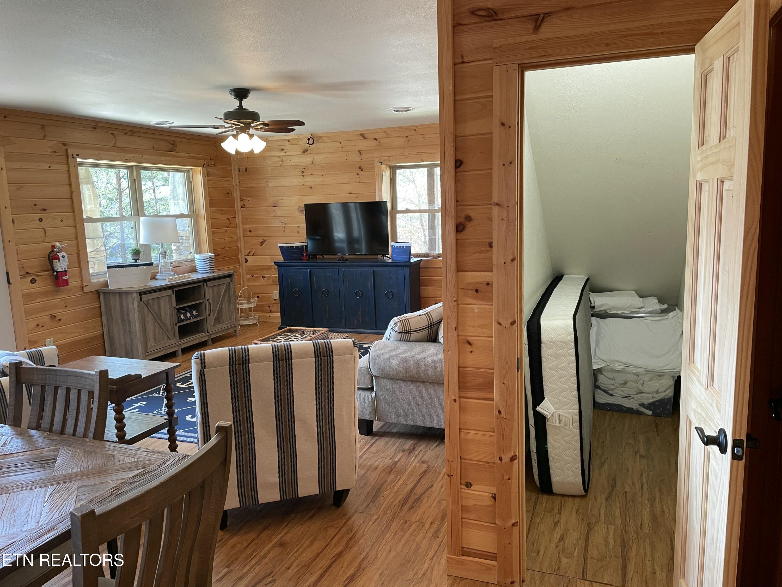 625 Bluff View Rd. Rd, New Tazewell, TN - Norris Lake Real Estate - Image# 32
