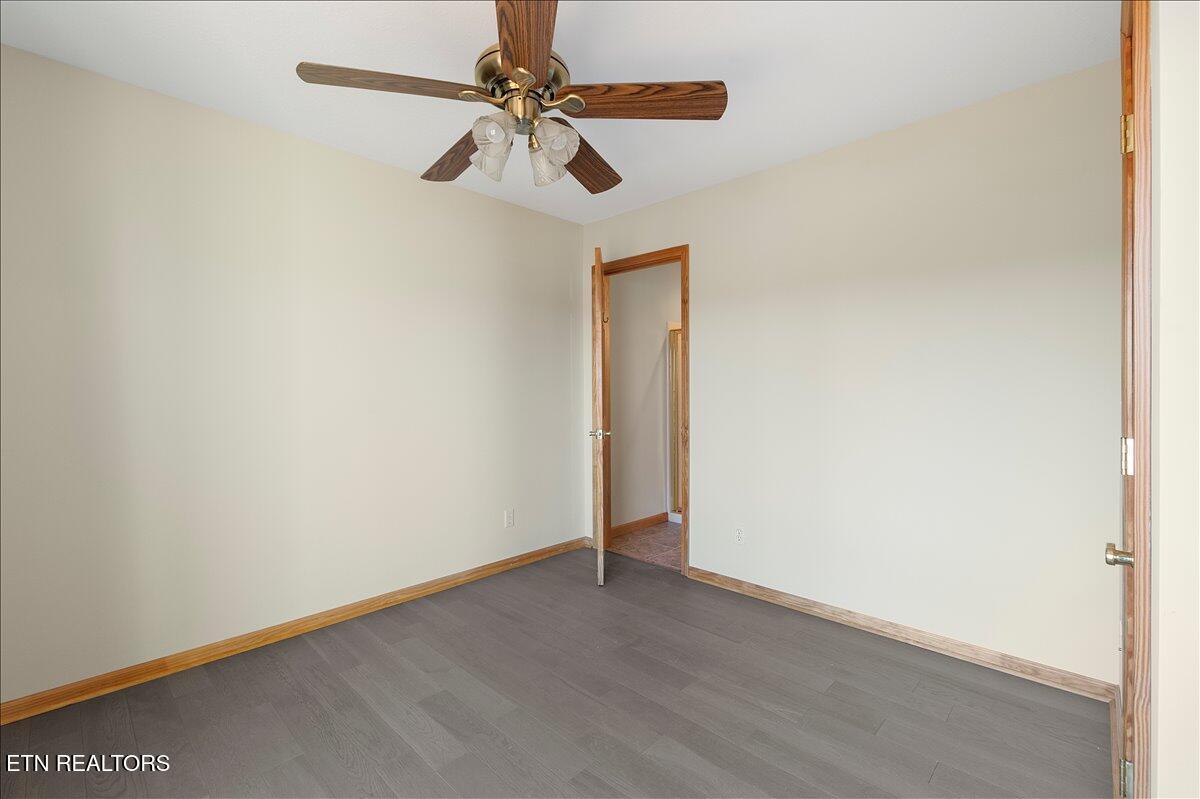 156 Little Deer Path, Lafollette, TN - Norris Lake Real Estate - Image# 24