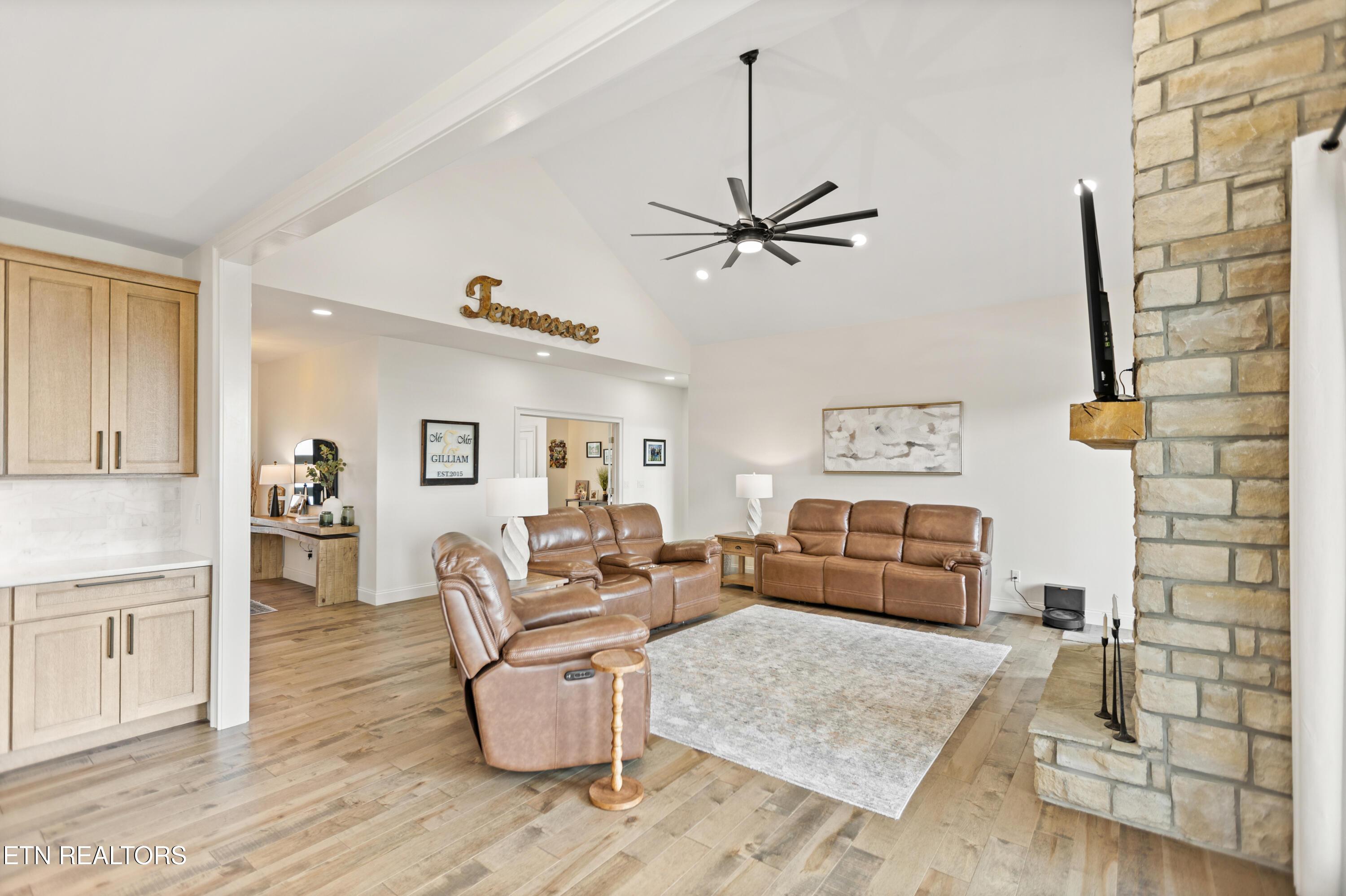 888 Smokey Quartz Blvd Blvd, New Tazewell, TN - Norris Lake Real Estate - Image# 20