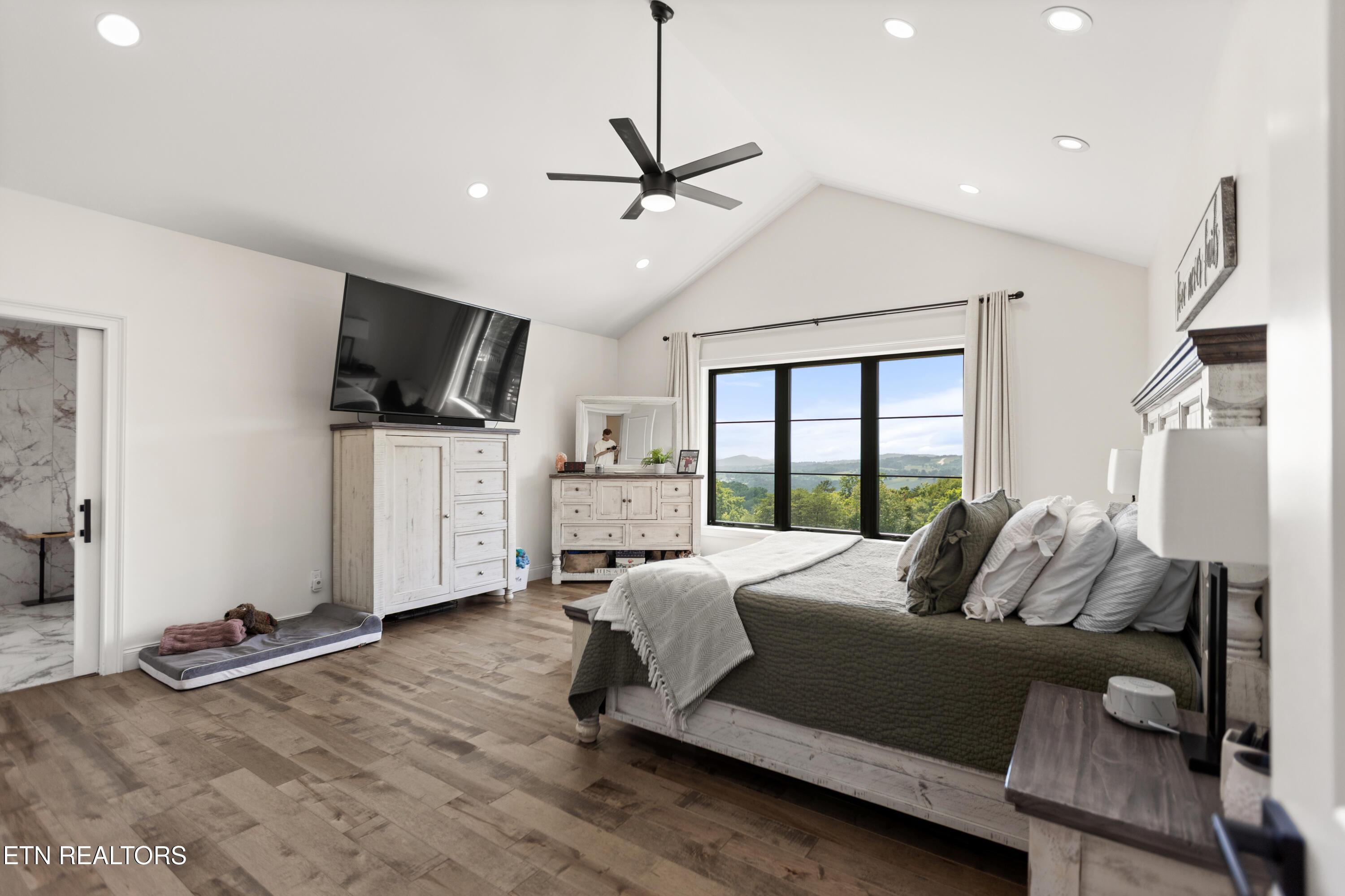 888 Smokey Quartz Blvd Blvd, New Tazewell, TN - Norris Lake Real Estate - Image# 32