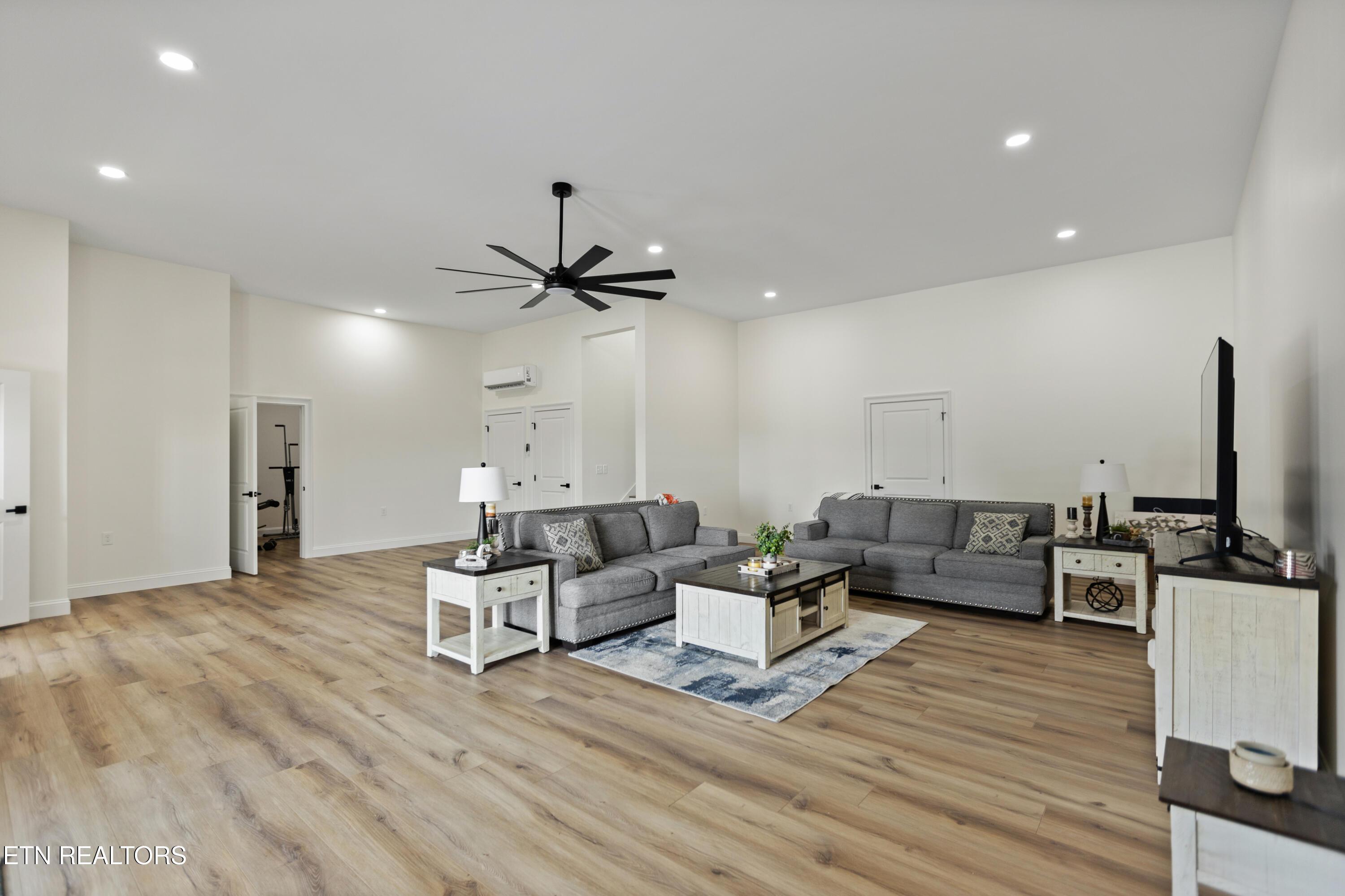 888 Smokey Quartz Blvd Blvd, New Tazewell, TN - Norris Lake Real Estate - Image# 44