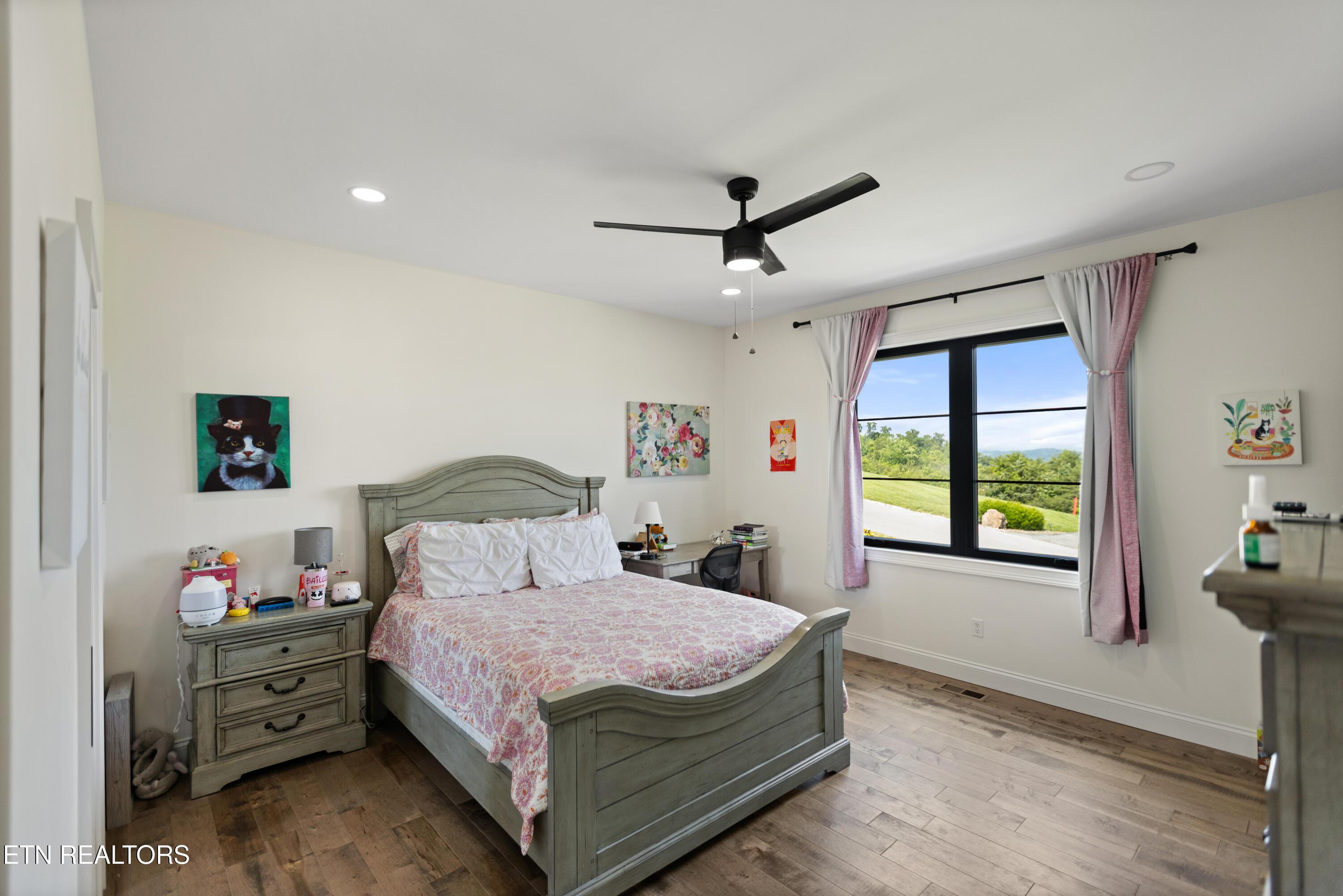 888 Smokey Quartz Blvd Blvd, New Tazewell, TN - Norris Lake Real Estate - Image# 53