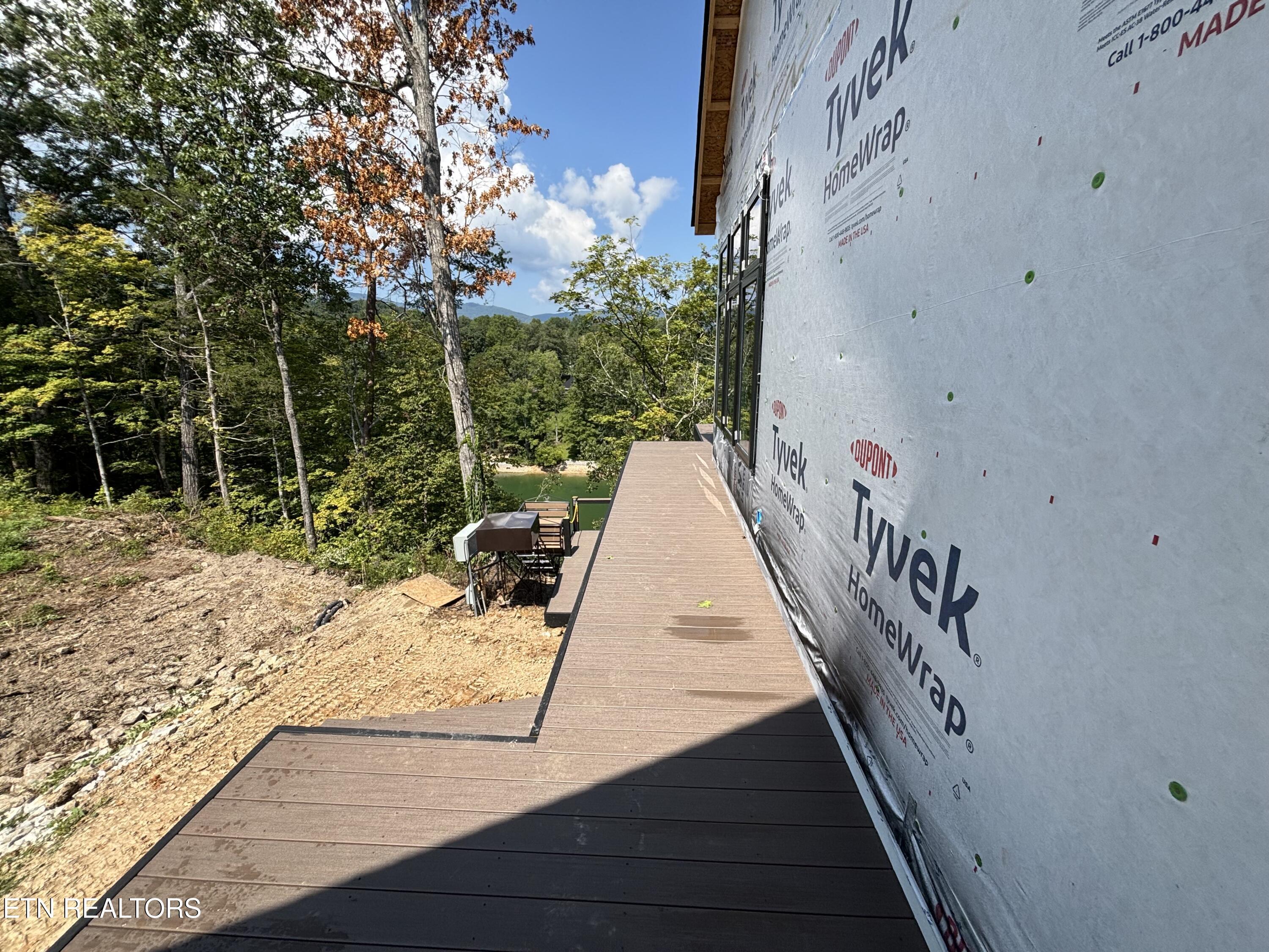 300 Bluff Trace, Jacksboro, TN - Norris Lake Real Estate - Image# 20