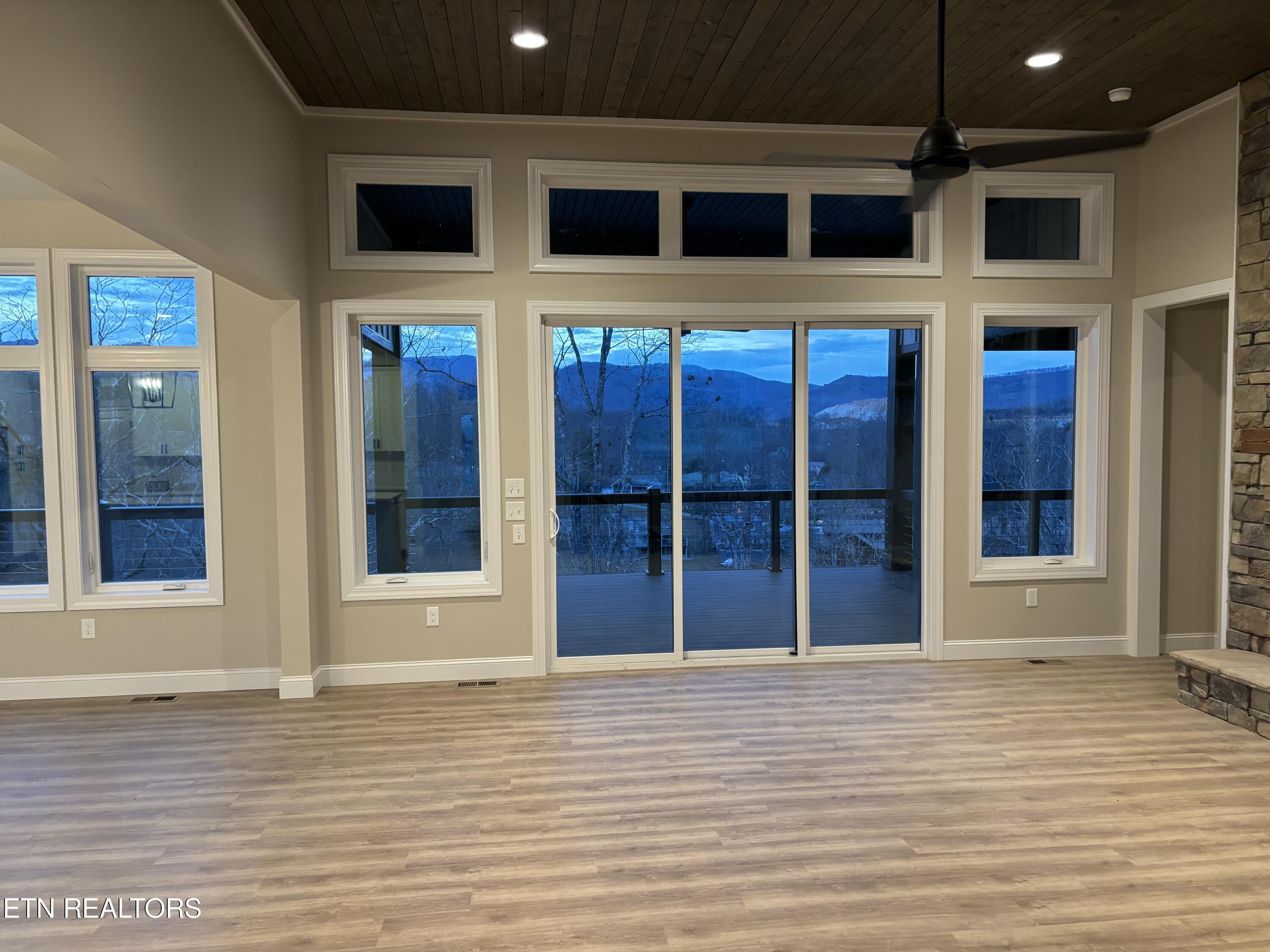 Norris Lake Real Estate - Image# 8