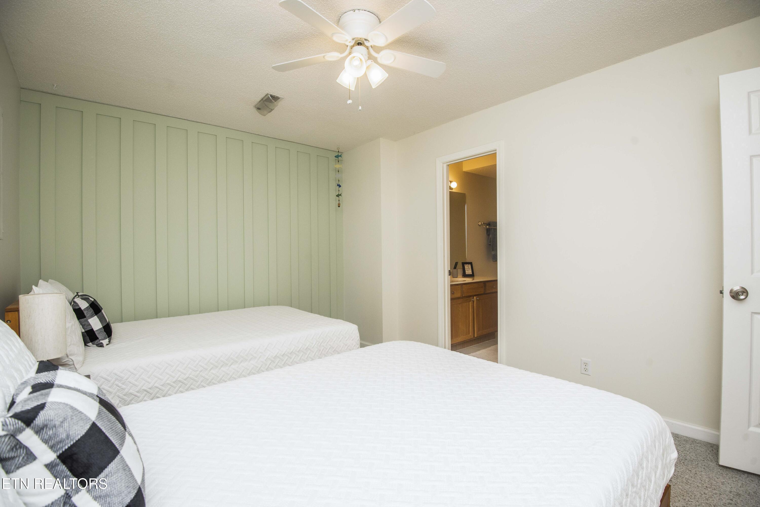 245 Doe Ln, Lafollette, TN - Norris Lake Real Estate - Image# 29