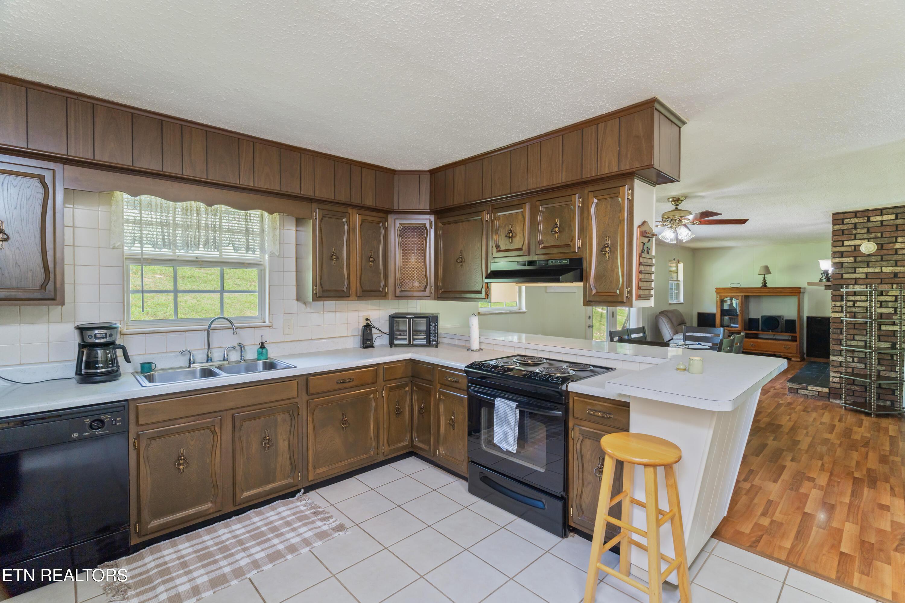 154 Swan Seymour Rd, Maynardville, TN - Norris Lake Real Estate - Image# 14